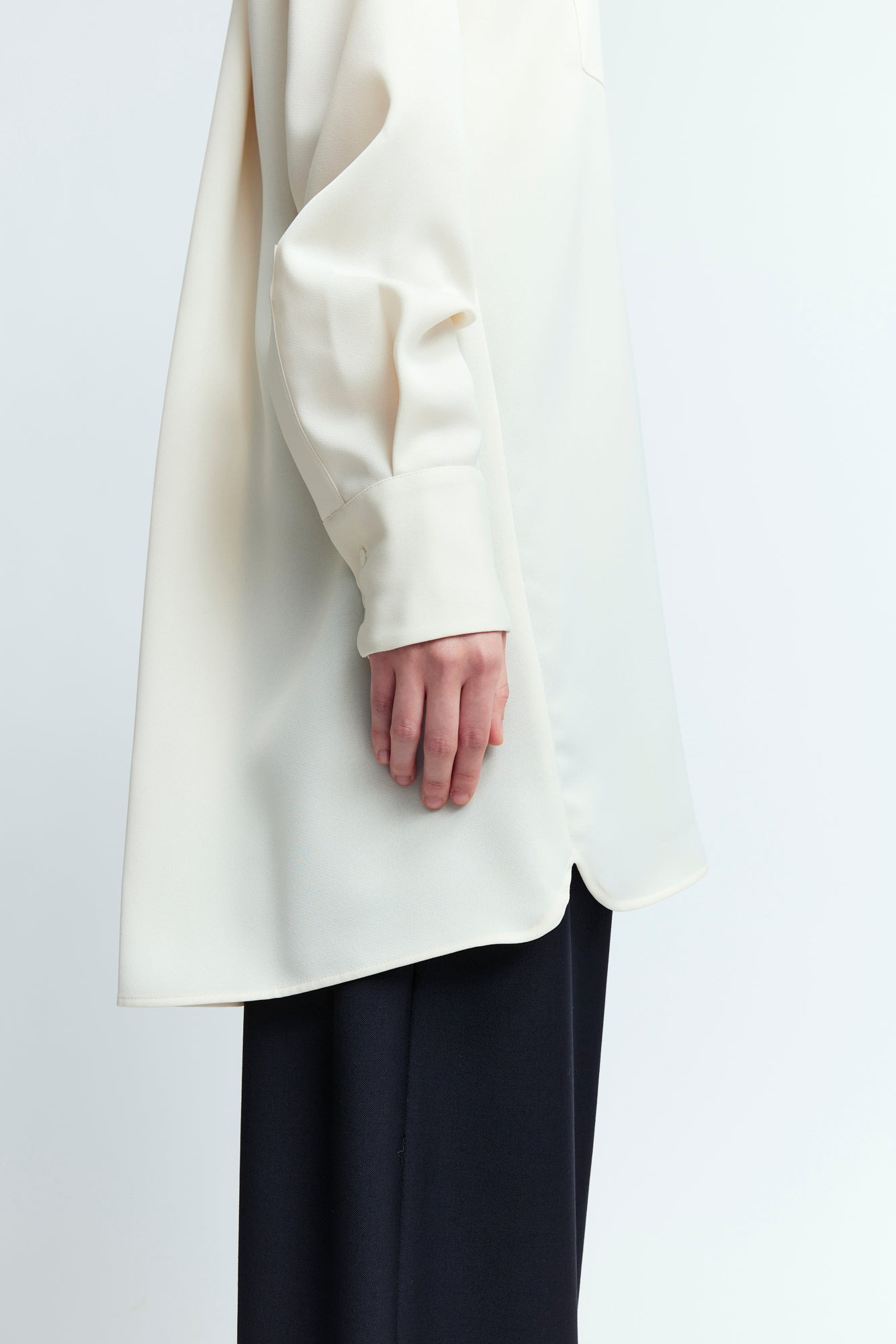 ROGA MINI DRESS IN CREPE - 4