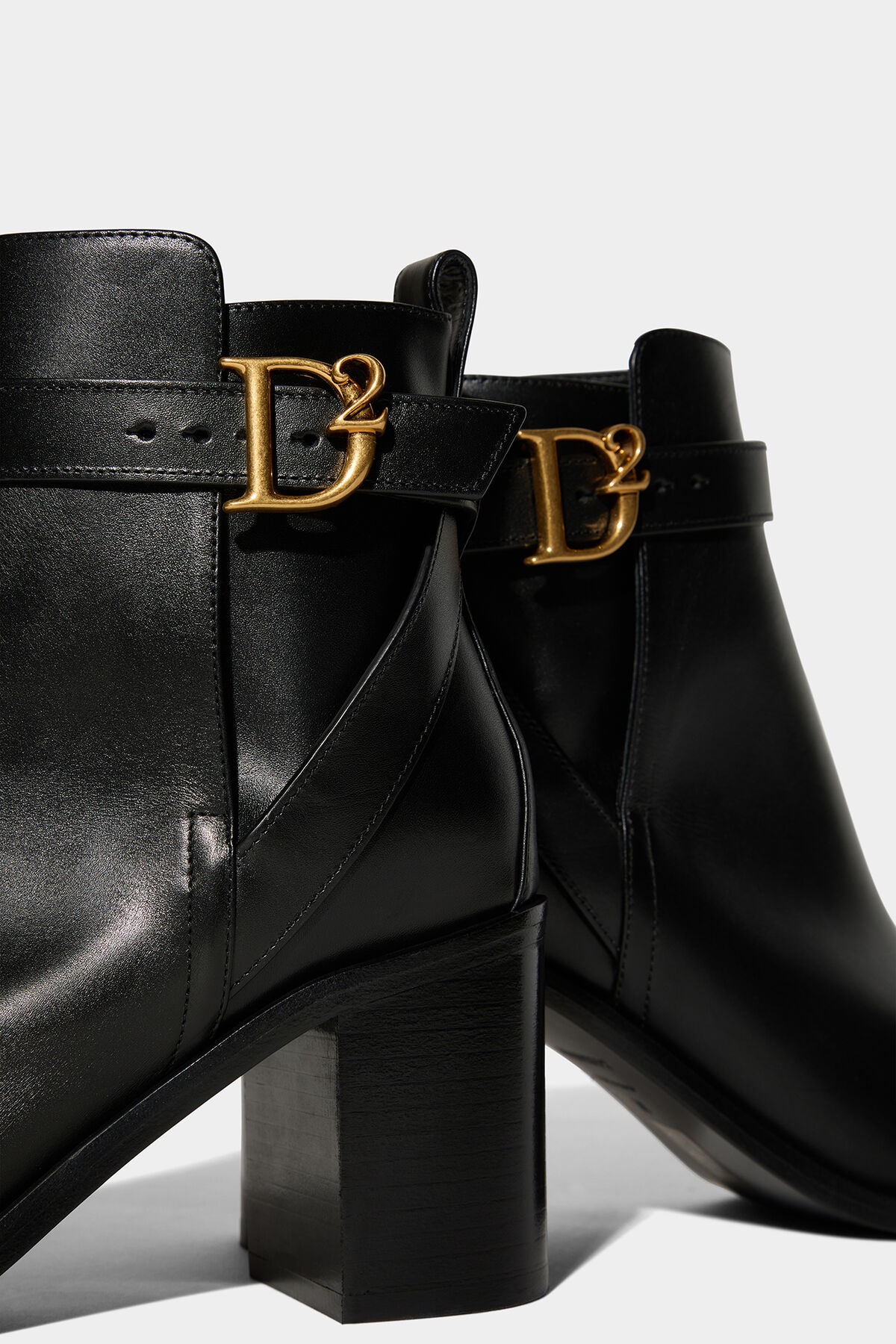 D2 STATEMENT ANKLE BOOTS - 4