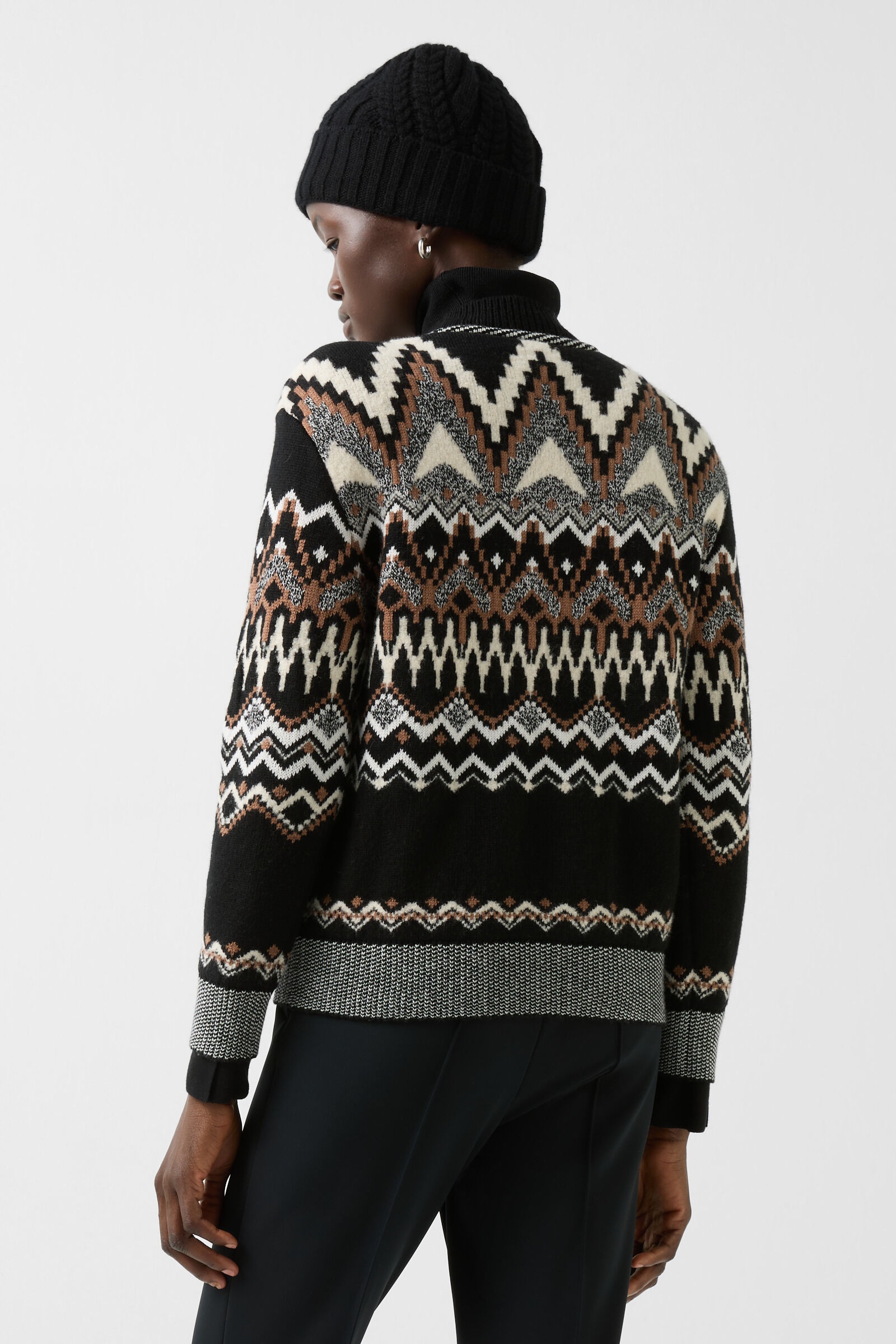 Avena Sweater in Black/Brown/Off-white - 2