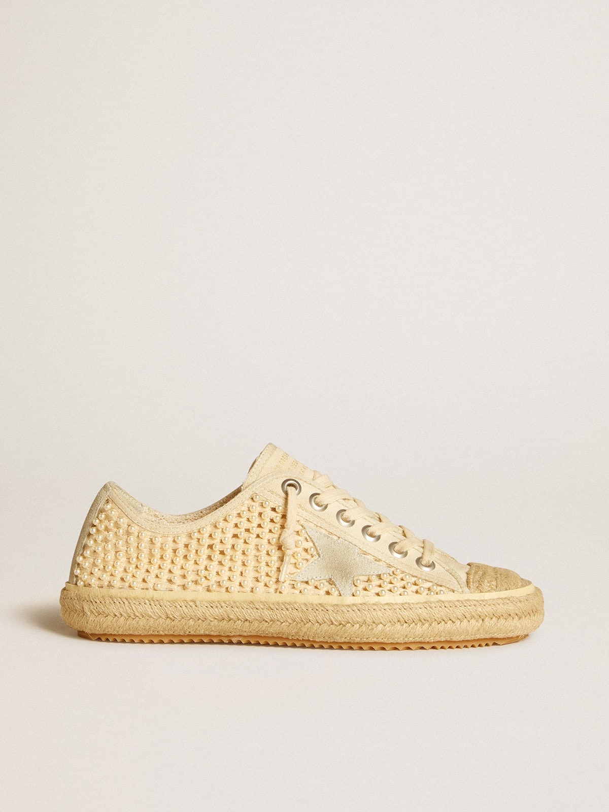 V-Star in canvas with all-over pearls and raffia - 1