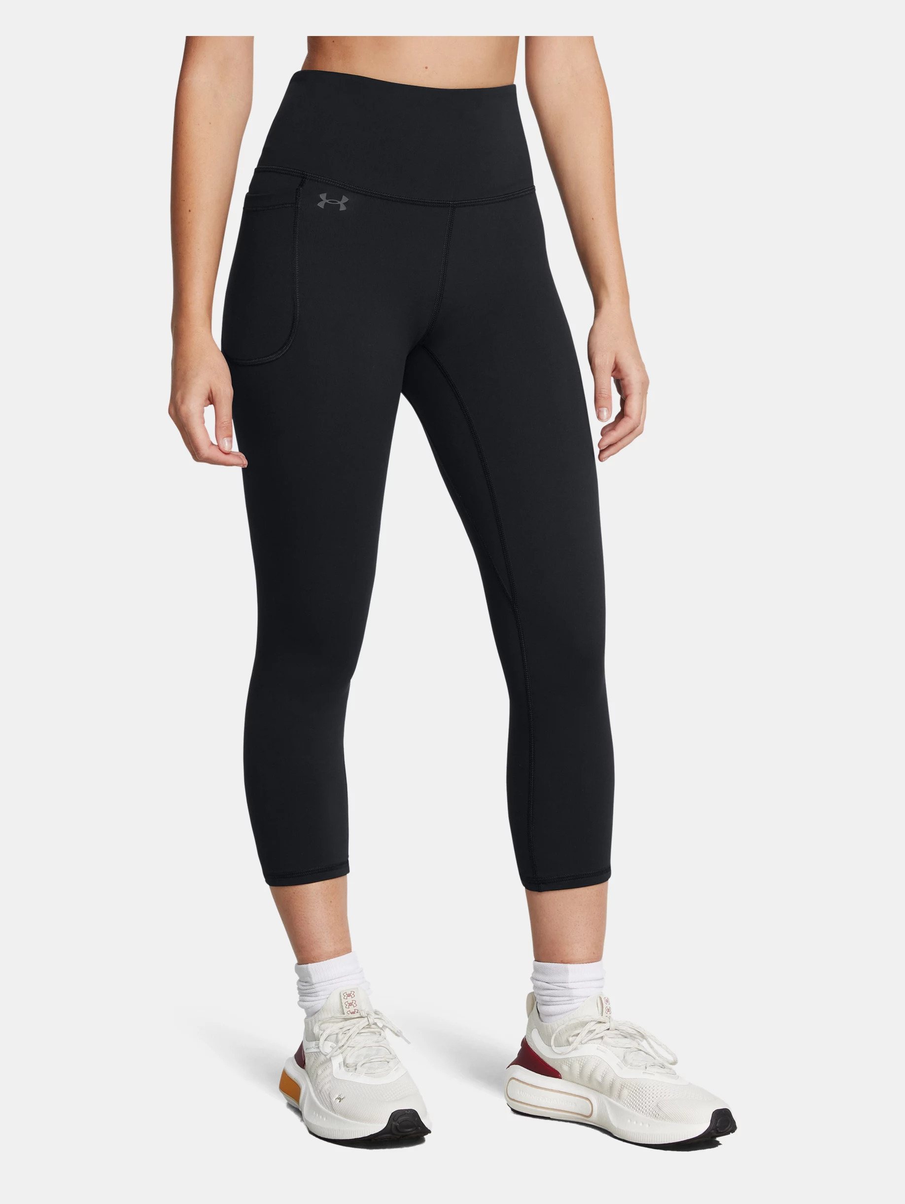 Women's UA Motion Capris - 2