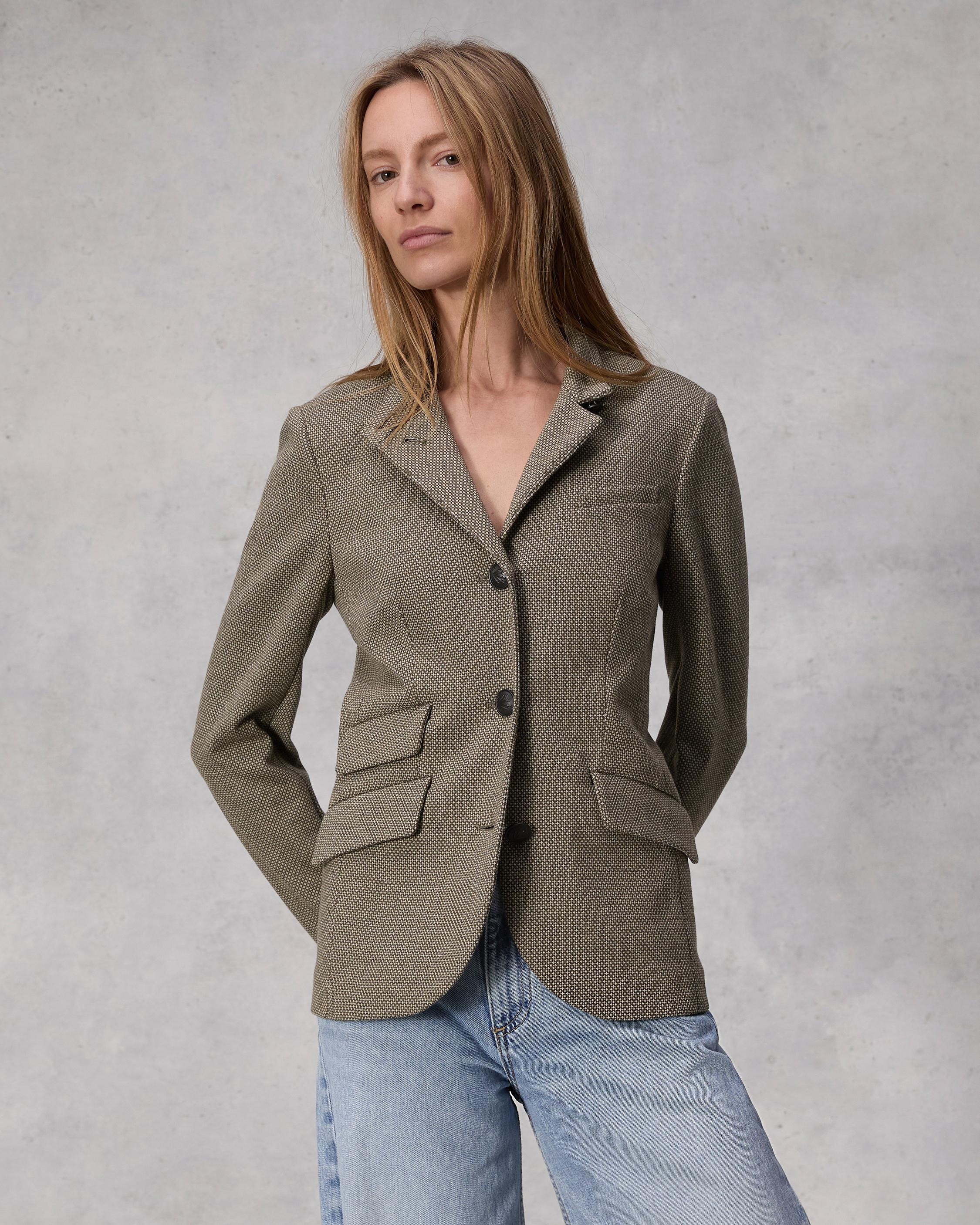 Slade Italian Jacquard Blazer
Slim Fit - 2