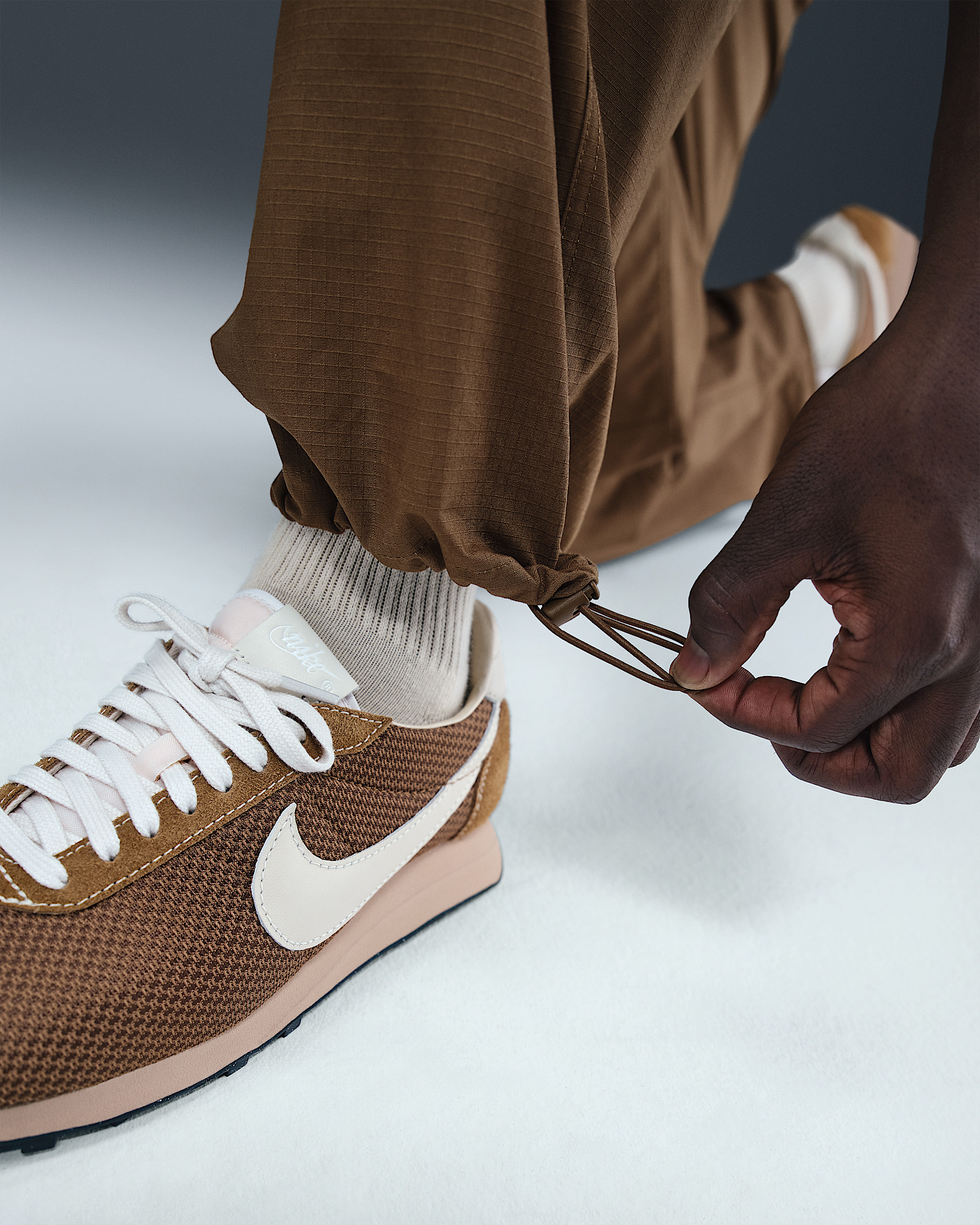 Nike Sportswear Club Men's Woven Cargo Pants - 6