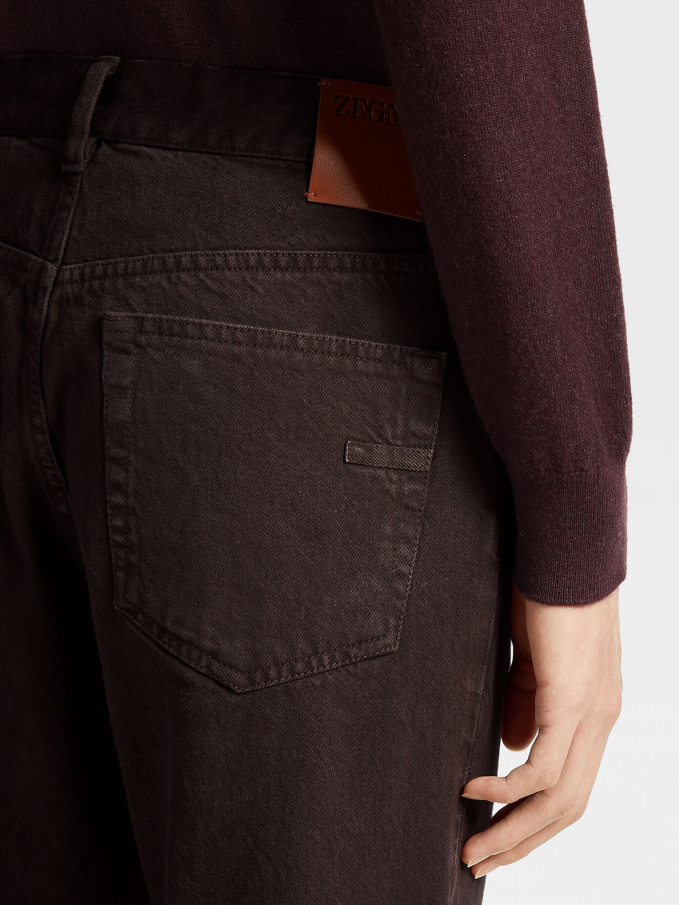 DARK BURGUNDY MARBLED COTTON ROCCIA JEANS - 5