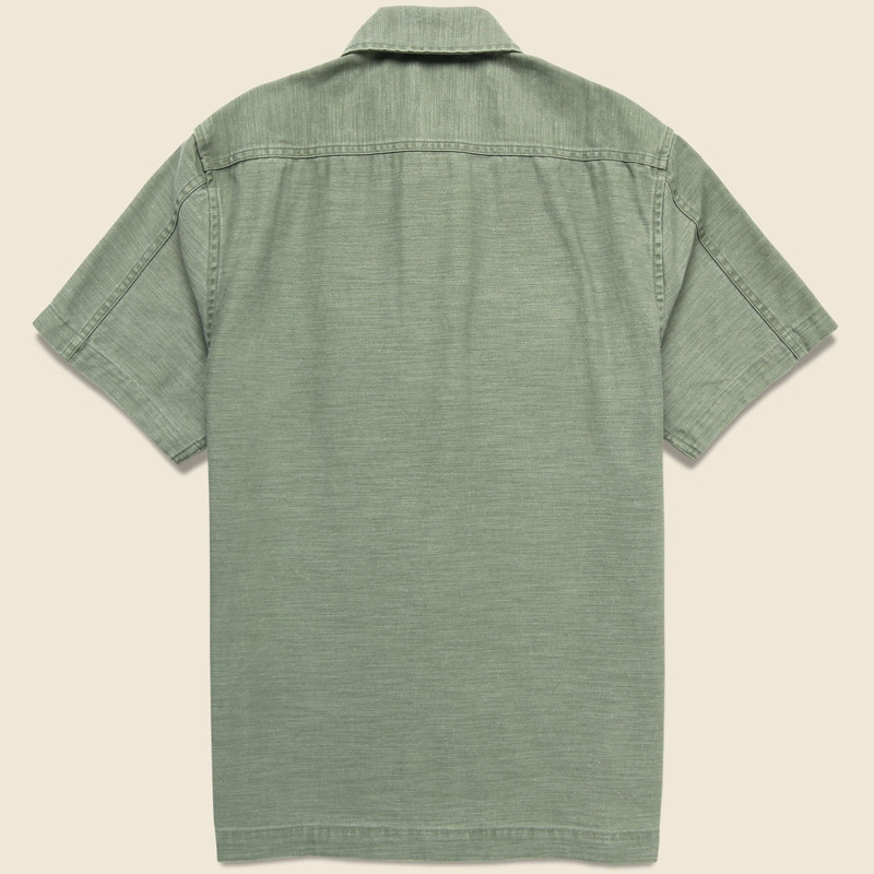 TAYLOR STITCH Surplus Shirt - Olive Sateen outlook