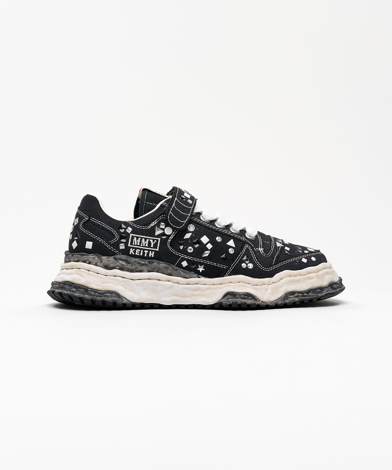 Maison MIHARAYASUHIRO "KEITH" OG Sole Embellished Canvas Low-top Sneaker outlook