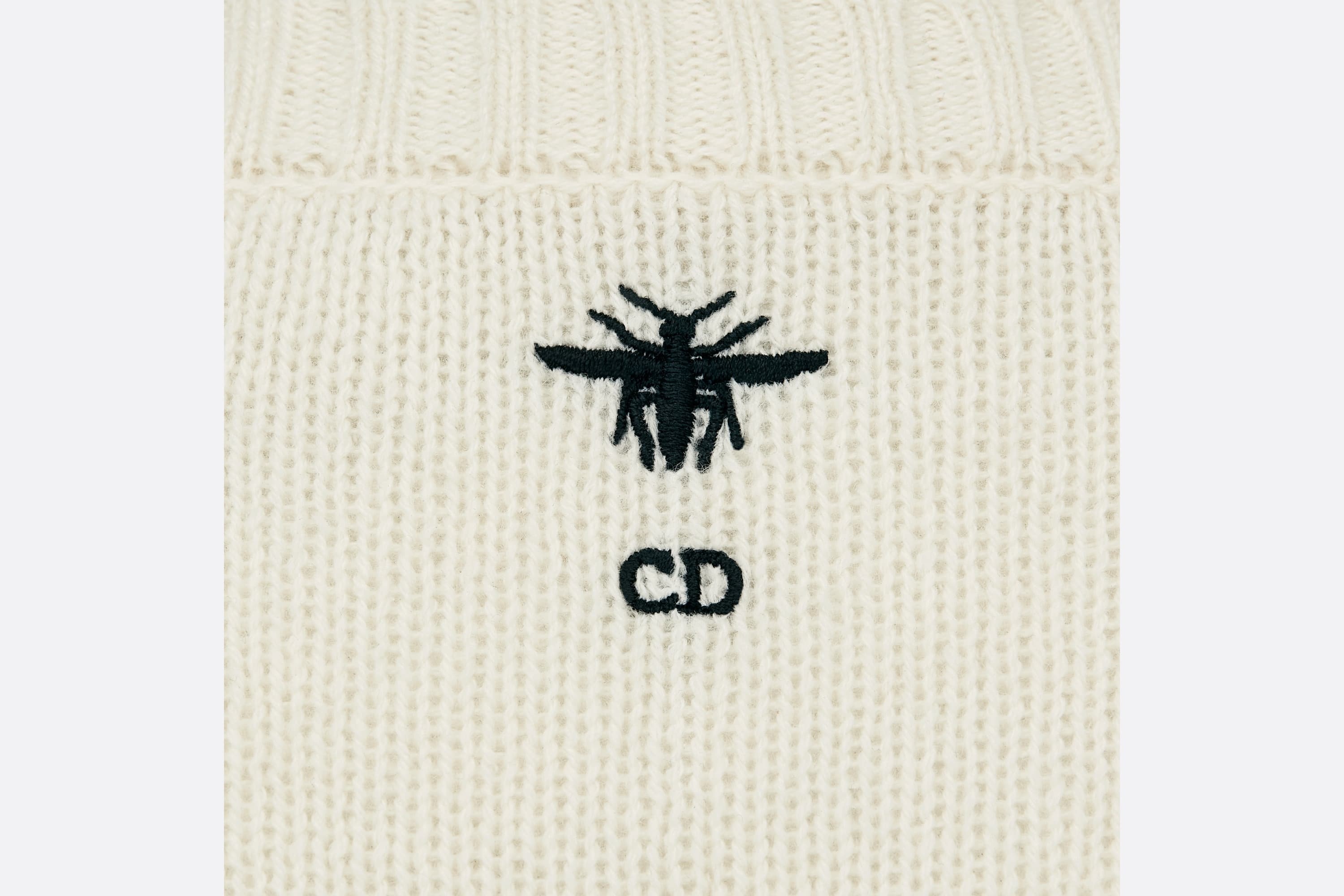 Sweater - 3