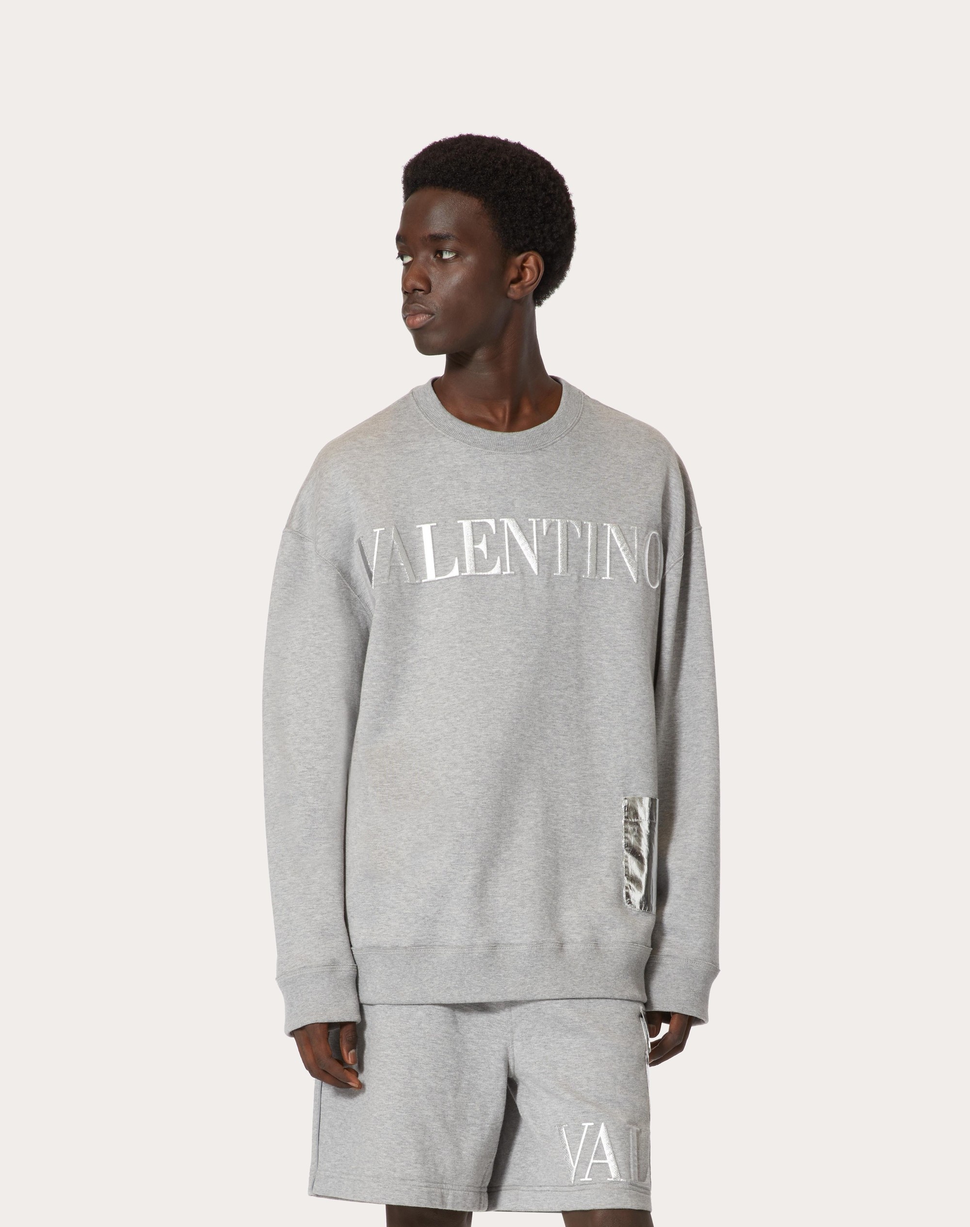 CREWNECK SWEATSHIRT WITH METALLIC VALENTINO EMBOSSED - 3