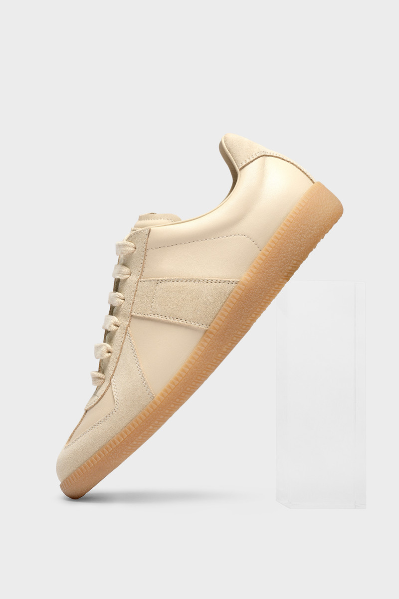 Maison Margiela Replica sneakers outlook
