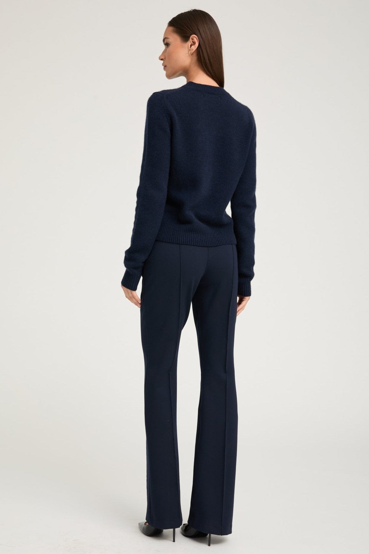NAVY CASHMERE CREWNECK SWEATER - 4