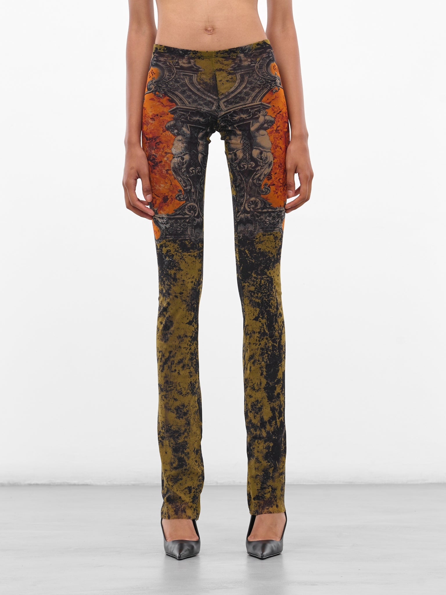 The "Médaillon" Graphic Leggings - 1