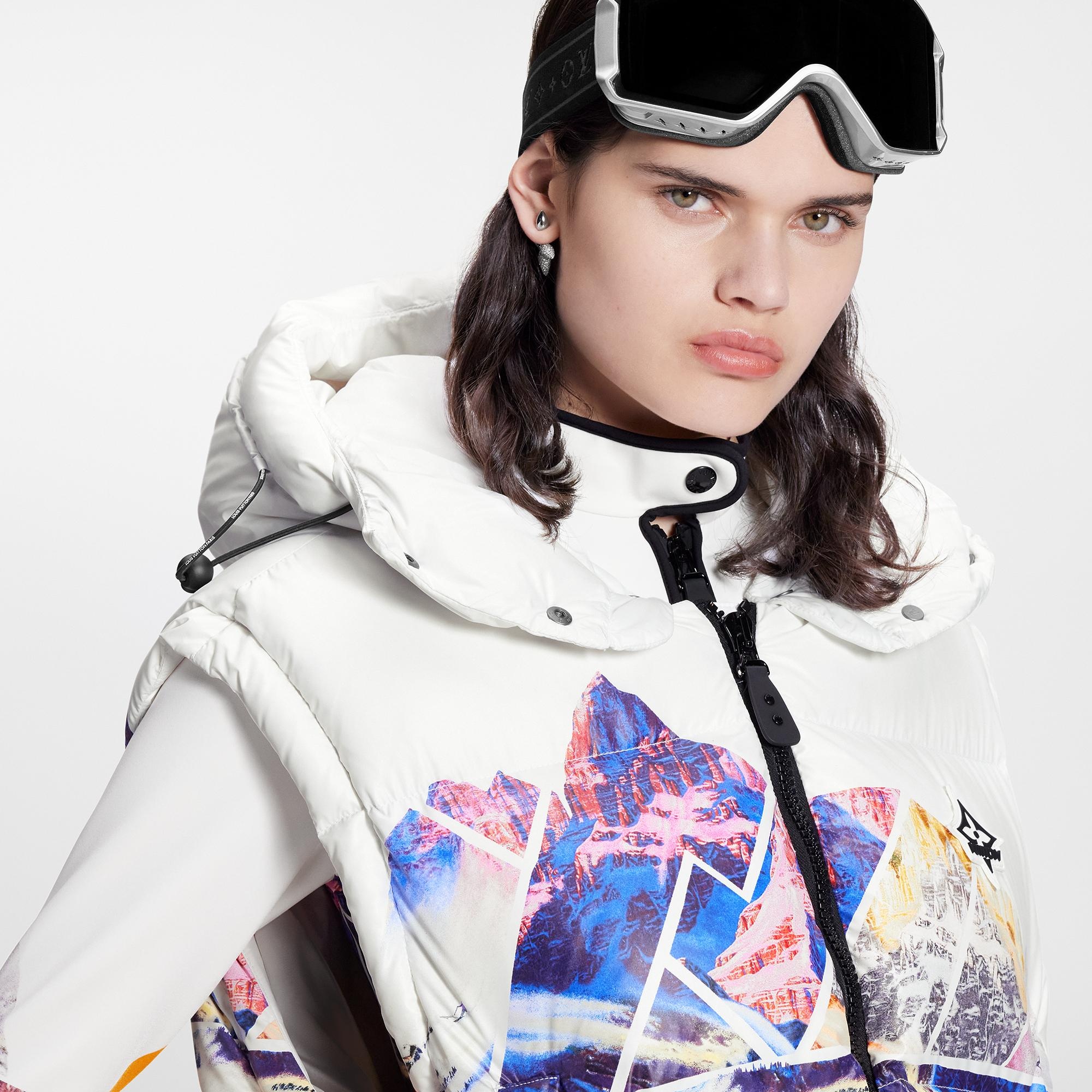 Mountain Print Sleeveless Puffer Jacket - 4