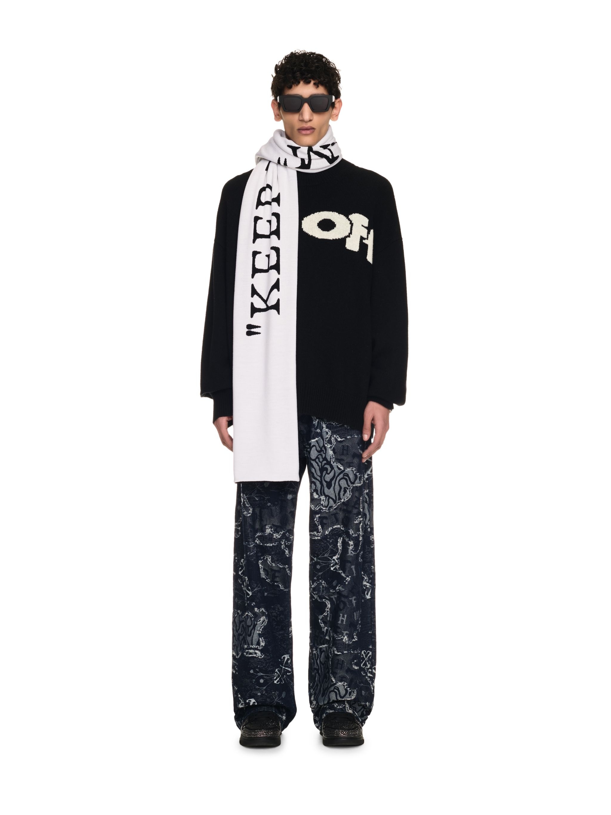 Black/white Reversible "keep Warm" Scarf - 2