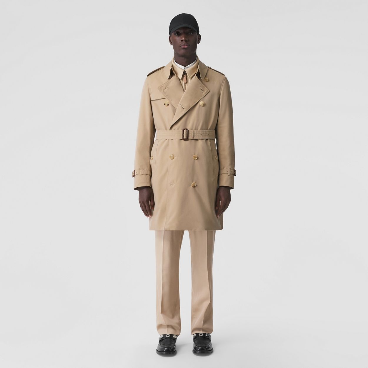 The Mid-length Chelsea Heritage Trench Coat - 1