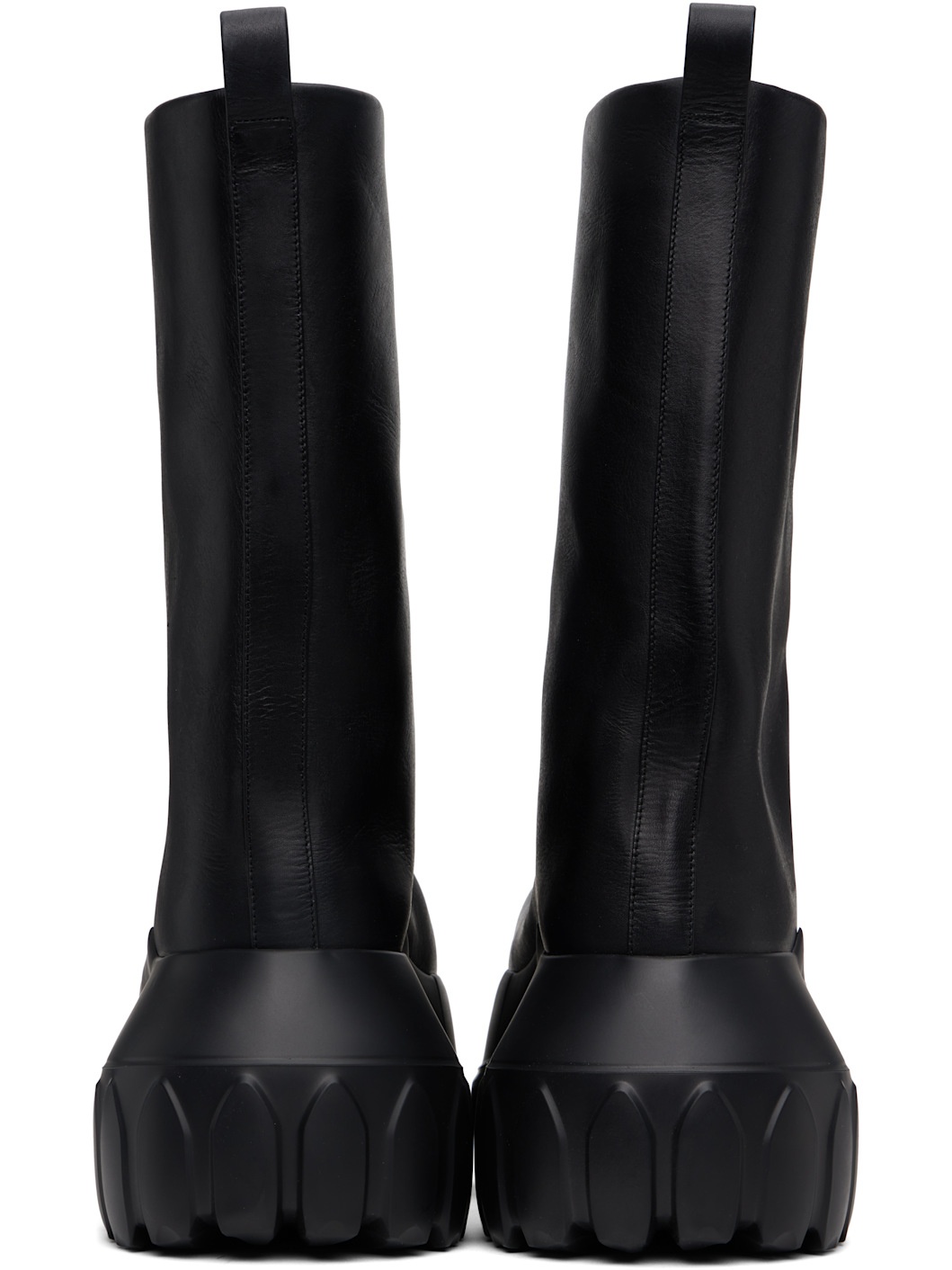 靴 Hollywood Flared Mega Tractor Rick Owens: Beige Hollywood Flared Mega Tractor Boots | SSENSE