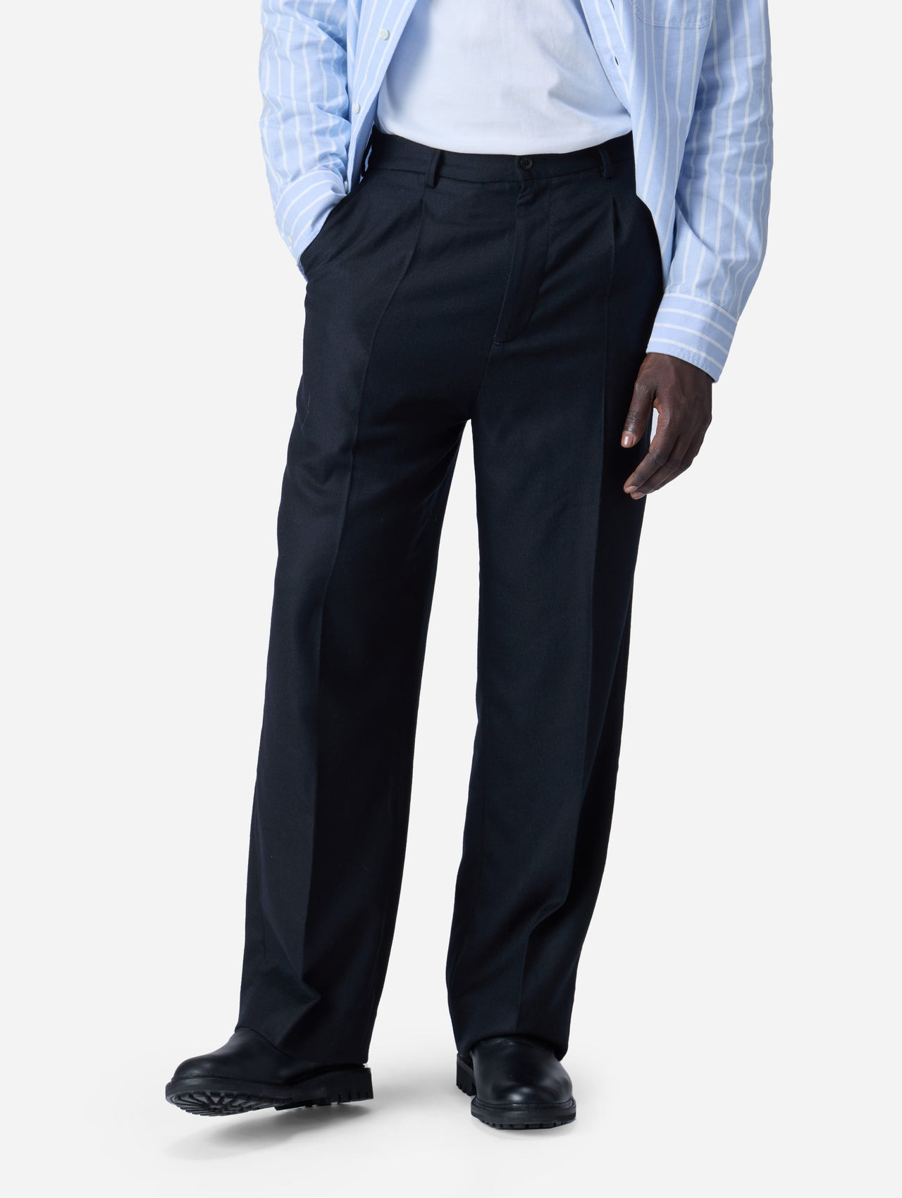 Pleated Trouser - Black Wool - 3