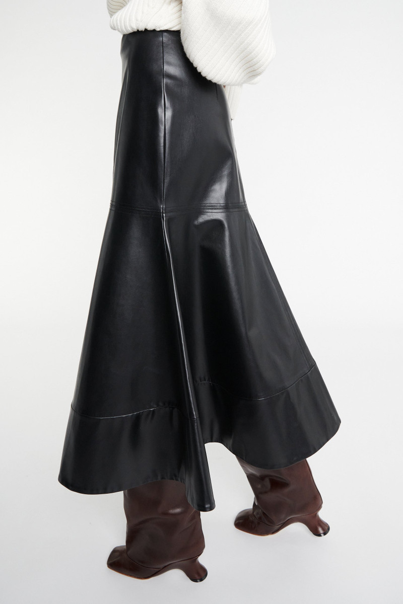 FLARED HEM SKIRT BLACK 6