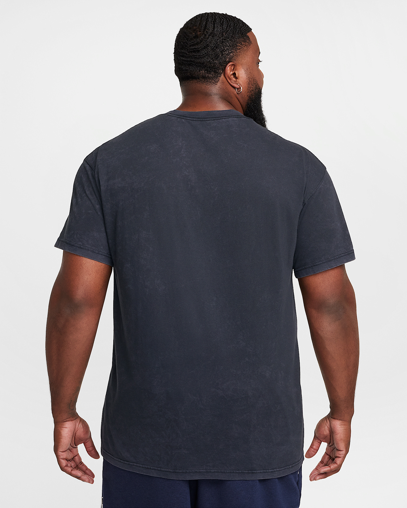 Nike Men's Max90 Basketball T-Shirt - 7