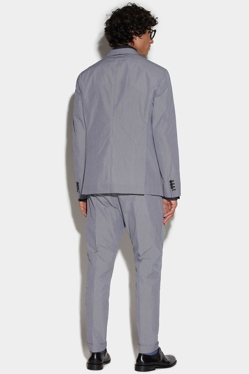 DSQUARED2 CIPRO SUIT outlook
