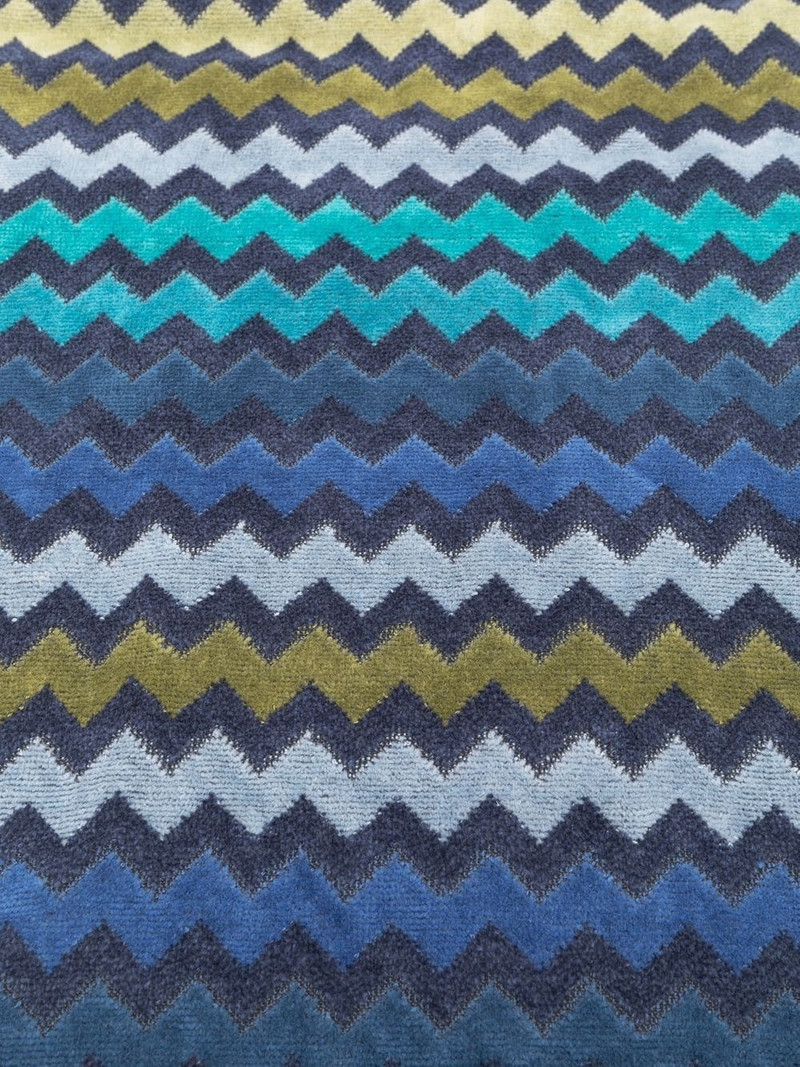 Missoni Warner zigzag pattern bath towel outlook