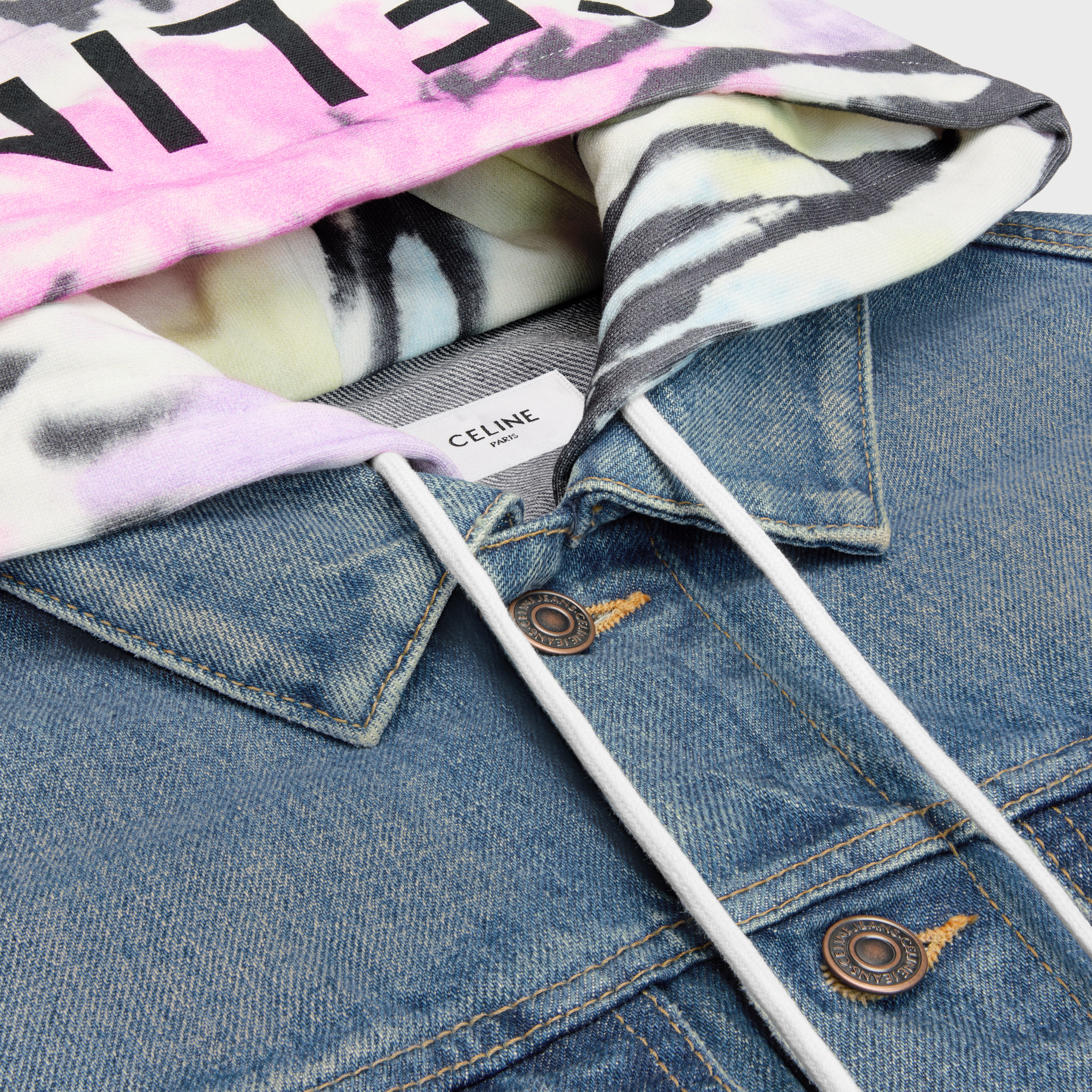 V-shaped trucker jacket in union wash denim - 3