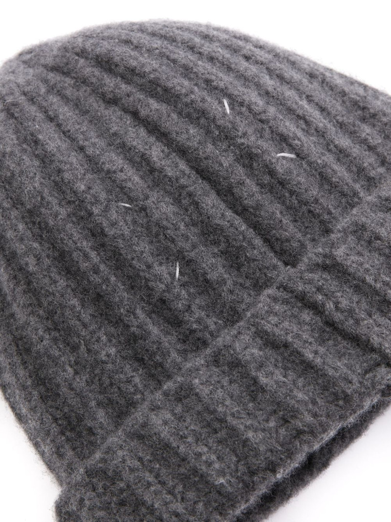 Four Stitch beanie 3