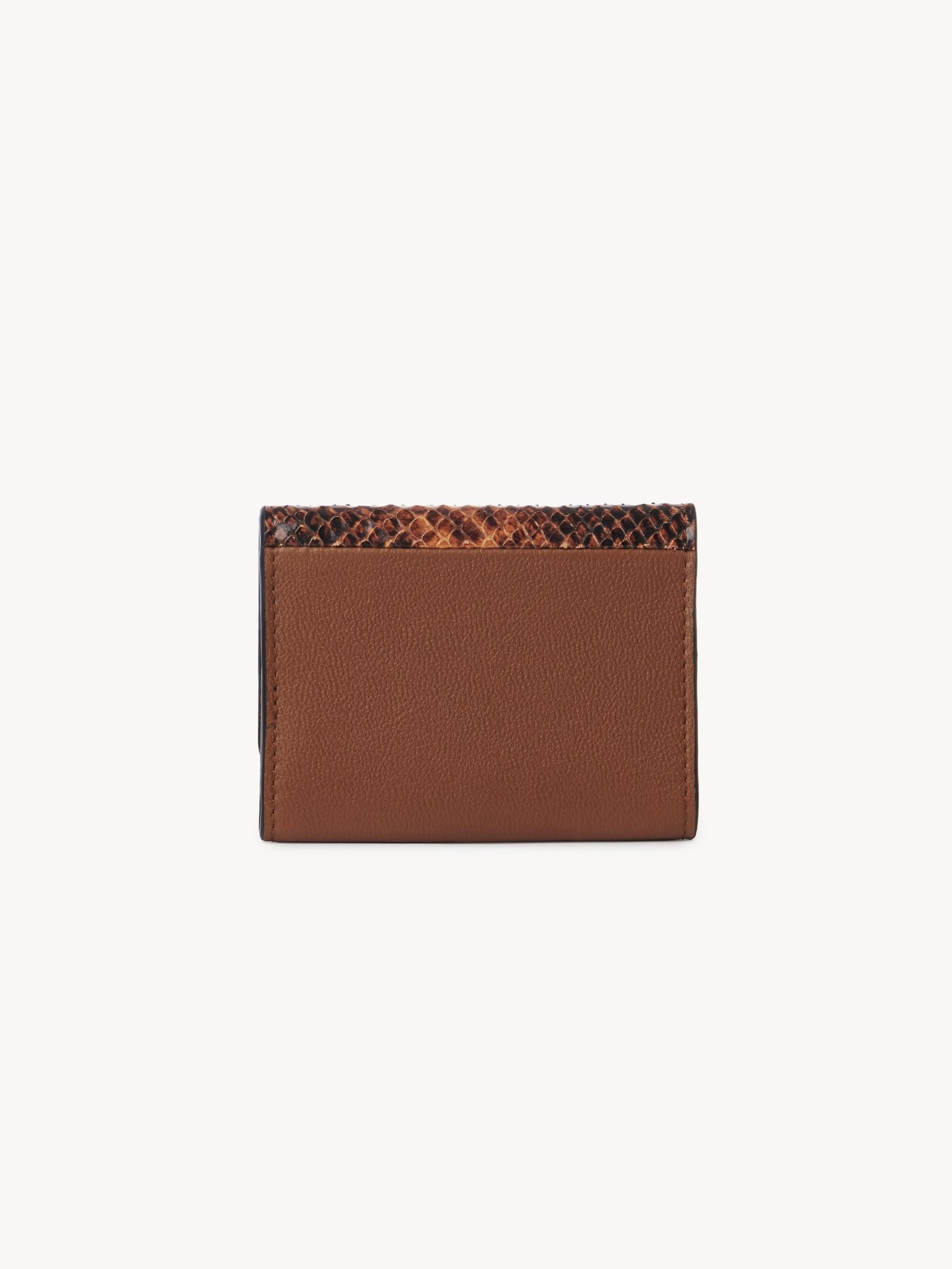 LAYERS MEDIUM TRI-FOLD - 2