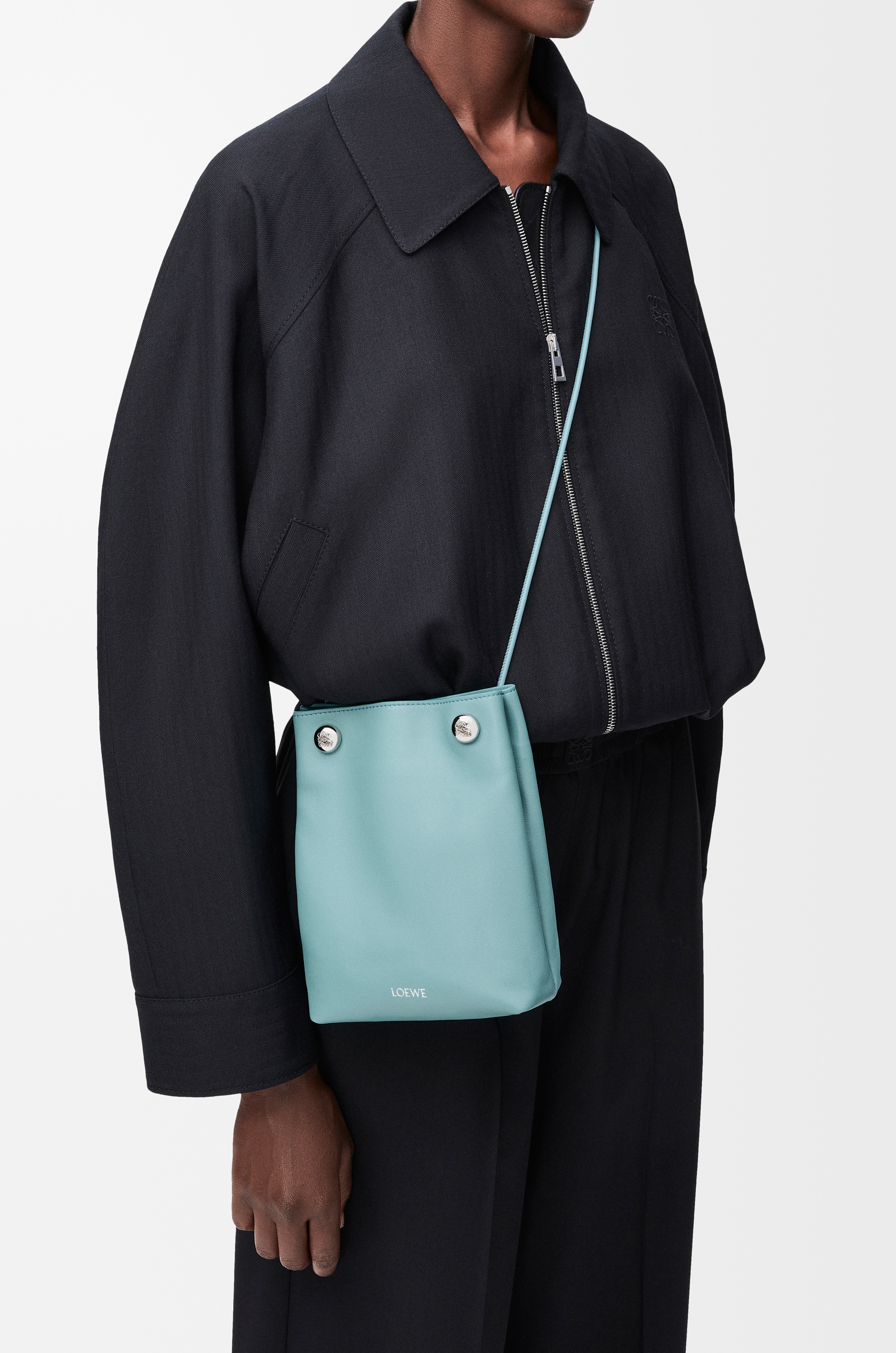 Pebble pouch in smooth calfskin - 2