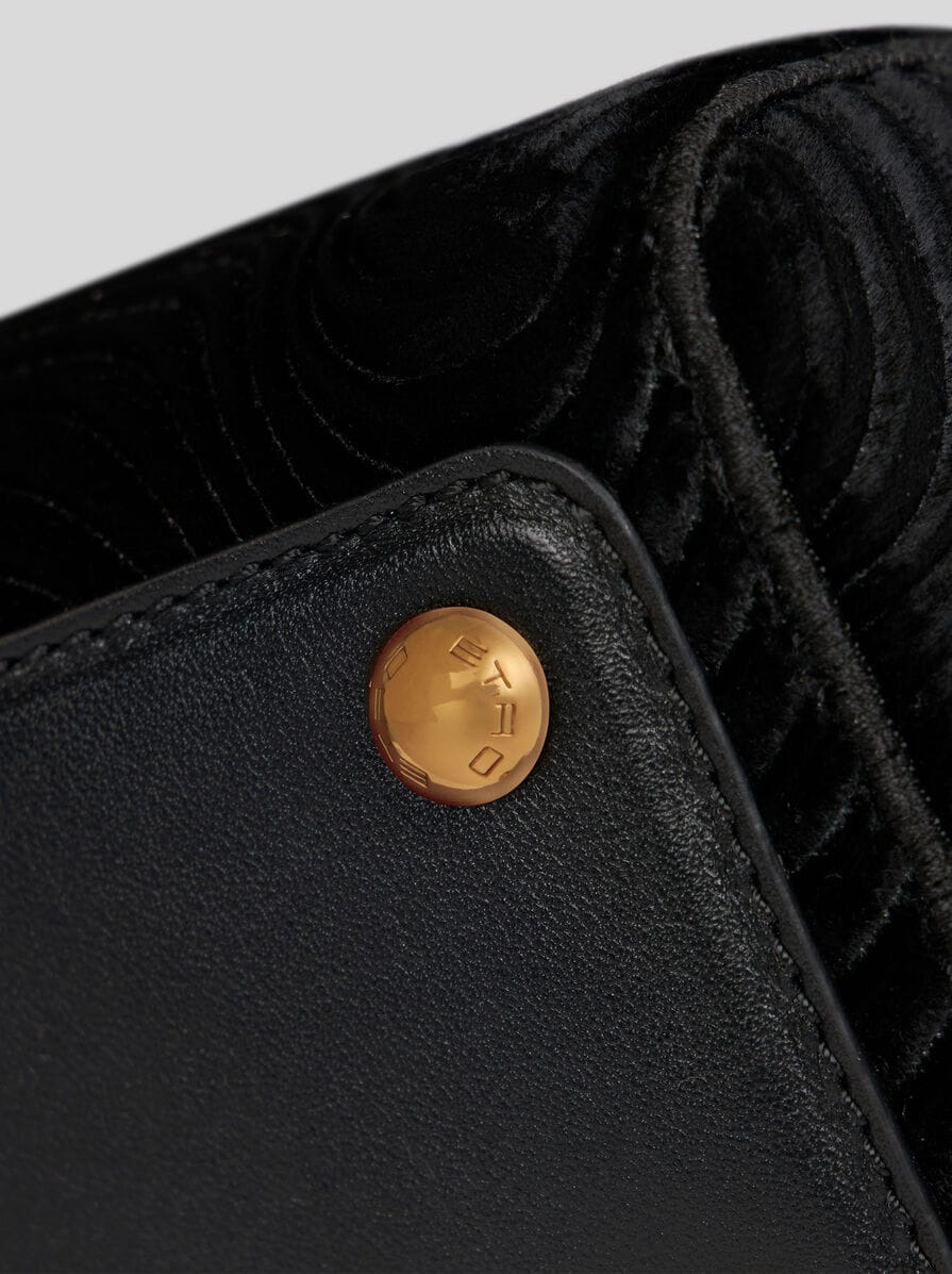 SMALL VELVET VELA BAG - 7