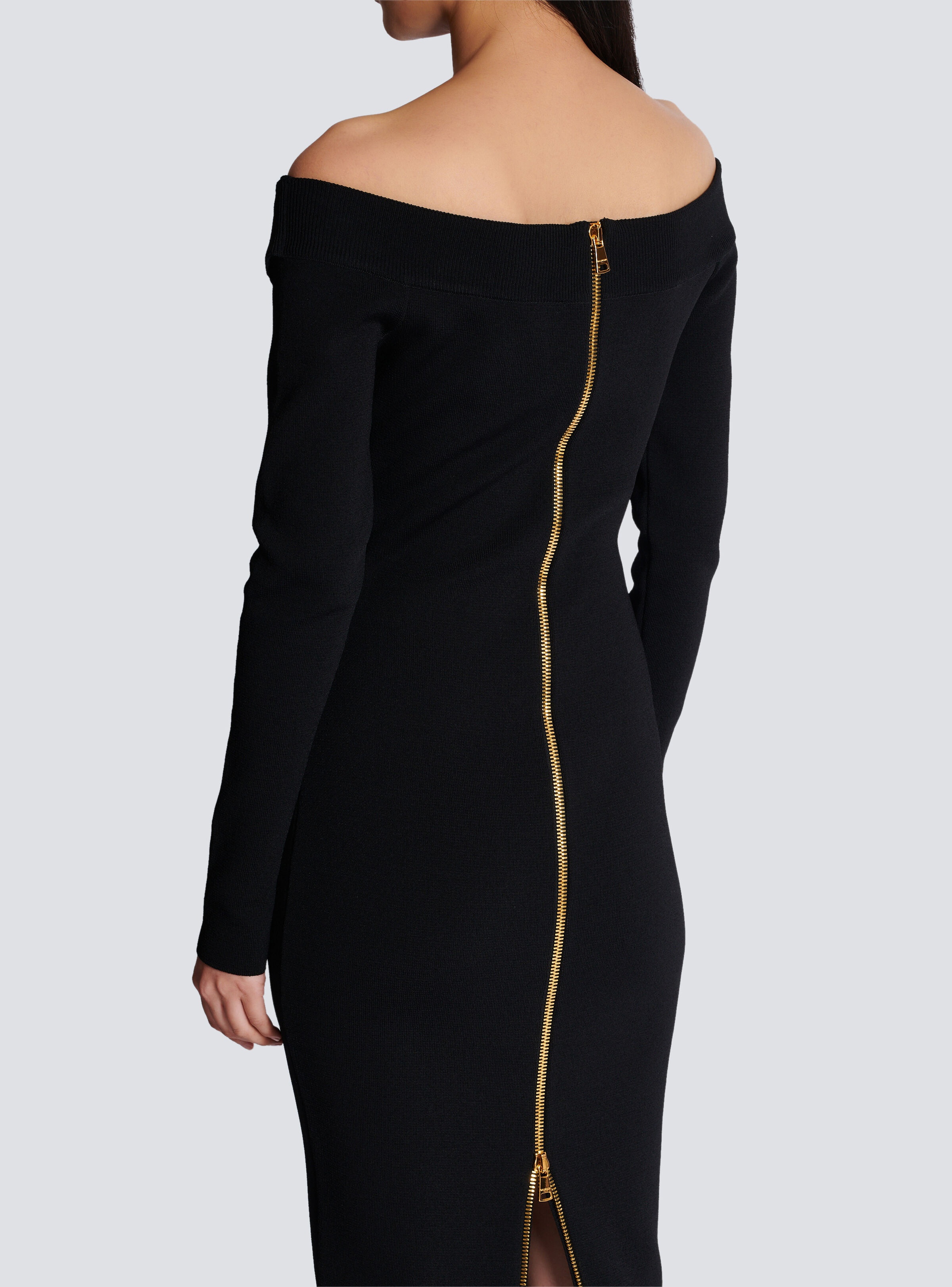 Long plain knit dress - 8
