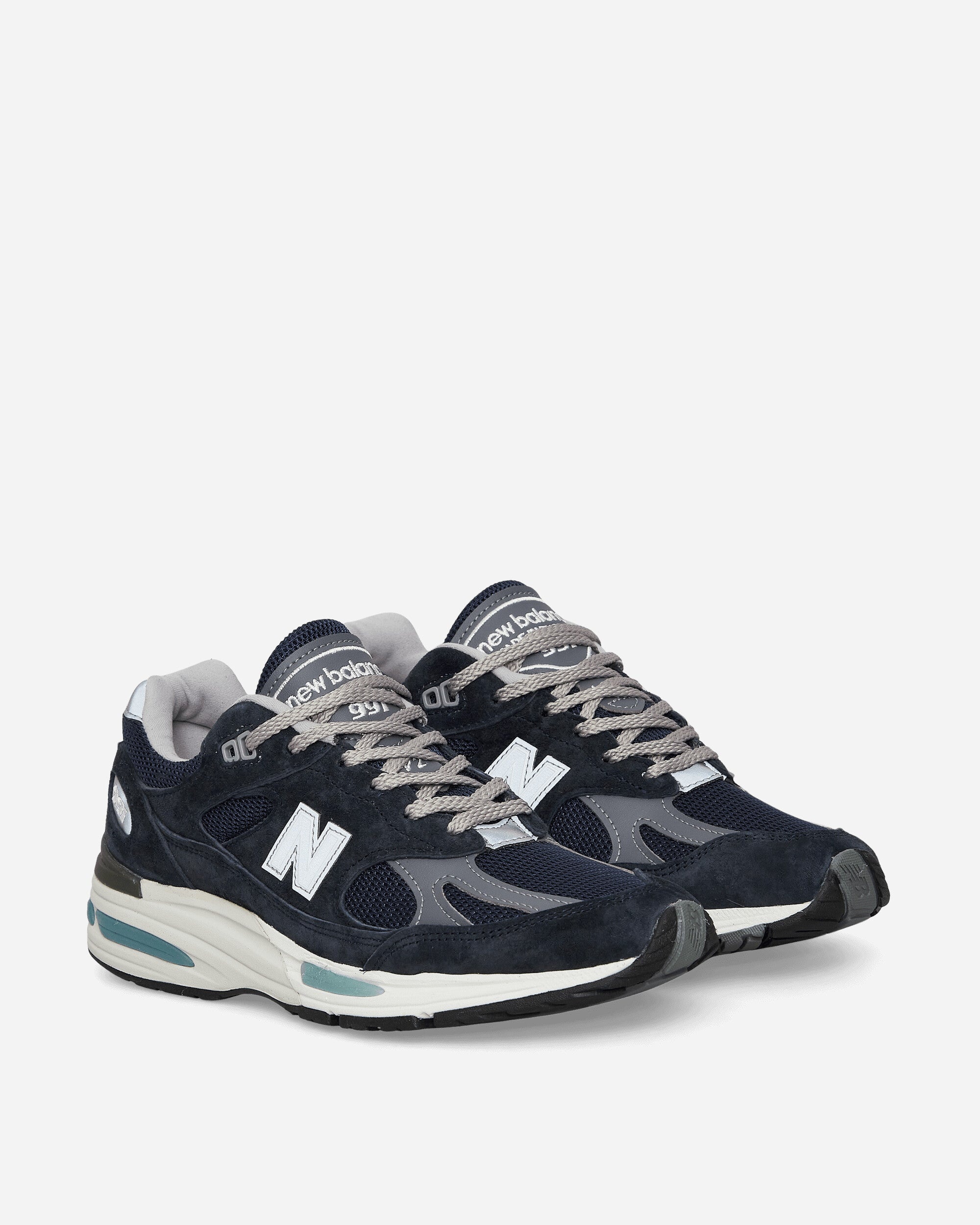 Made in UK 991v2 Sneakers Dark Navy / Smoked Pearl / Silver - 2