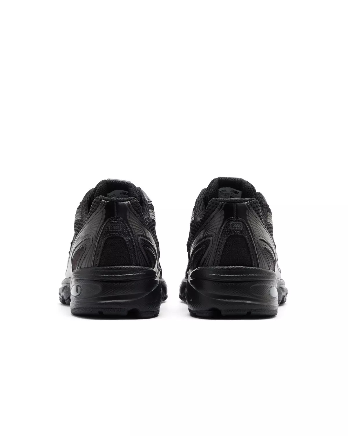 740 "Black" Unisex Shoe - 6