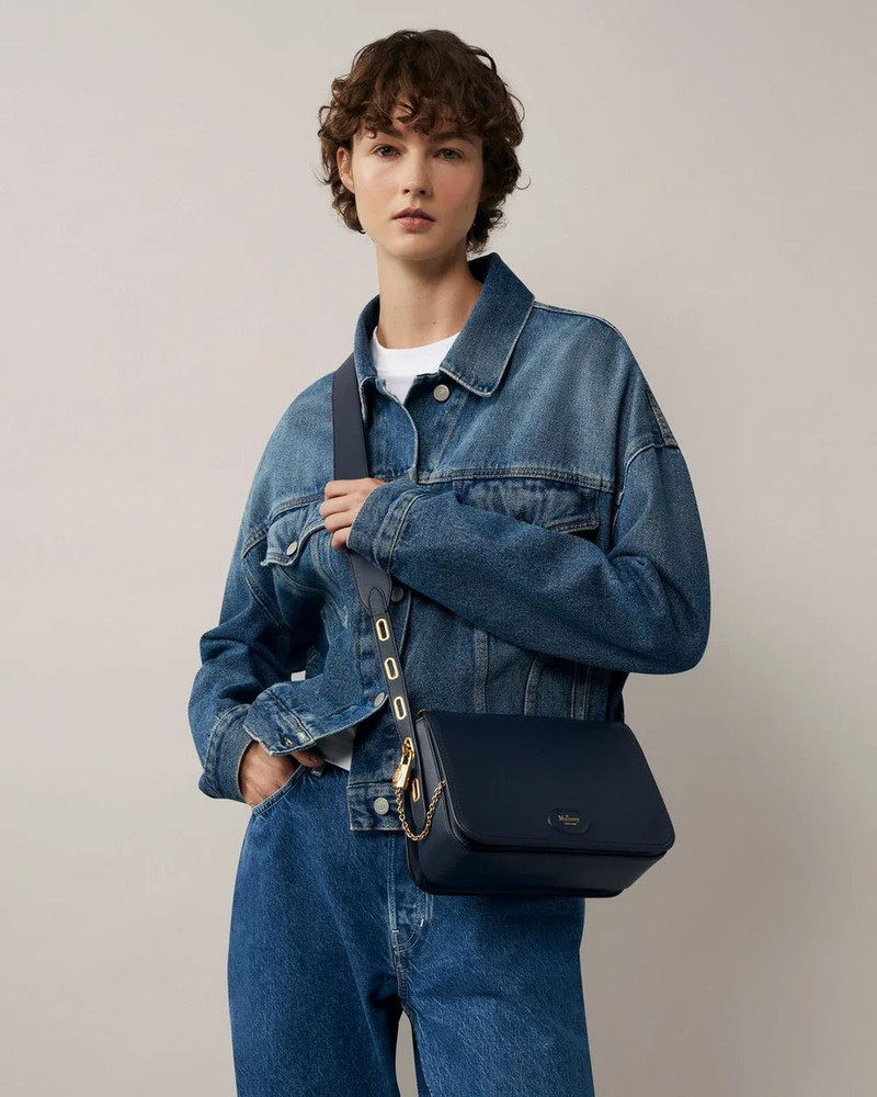 Mulberry Billie Micro Classic Grain outlook