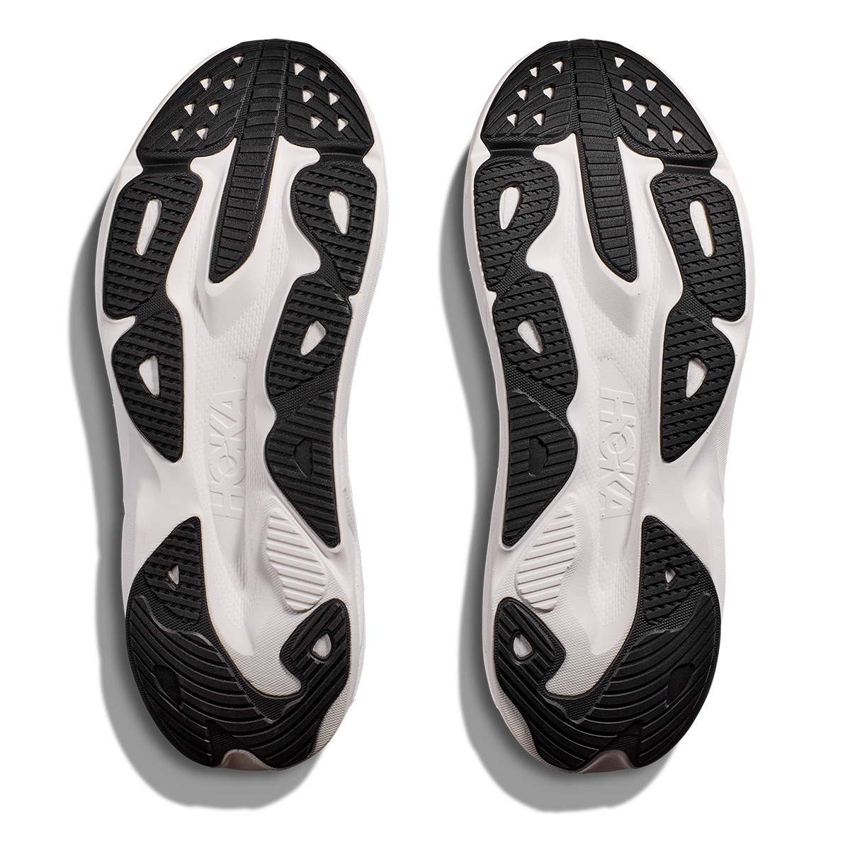 Hoka Skyflow - Black - White - 4