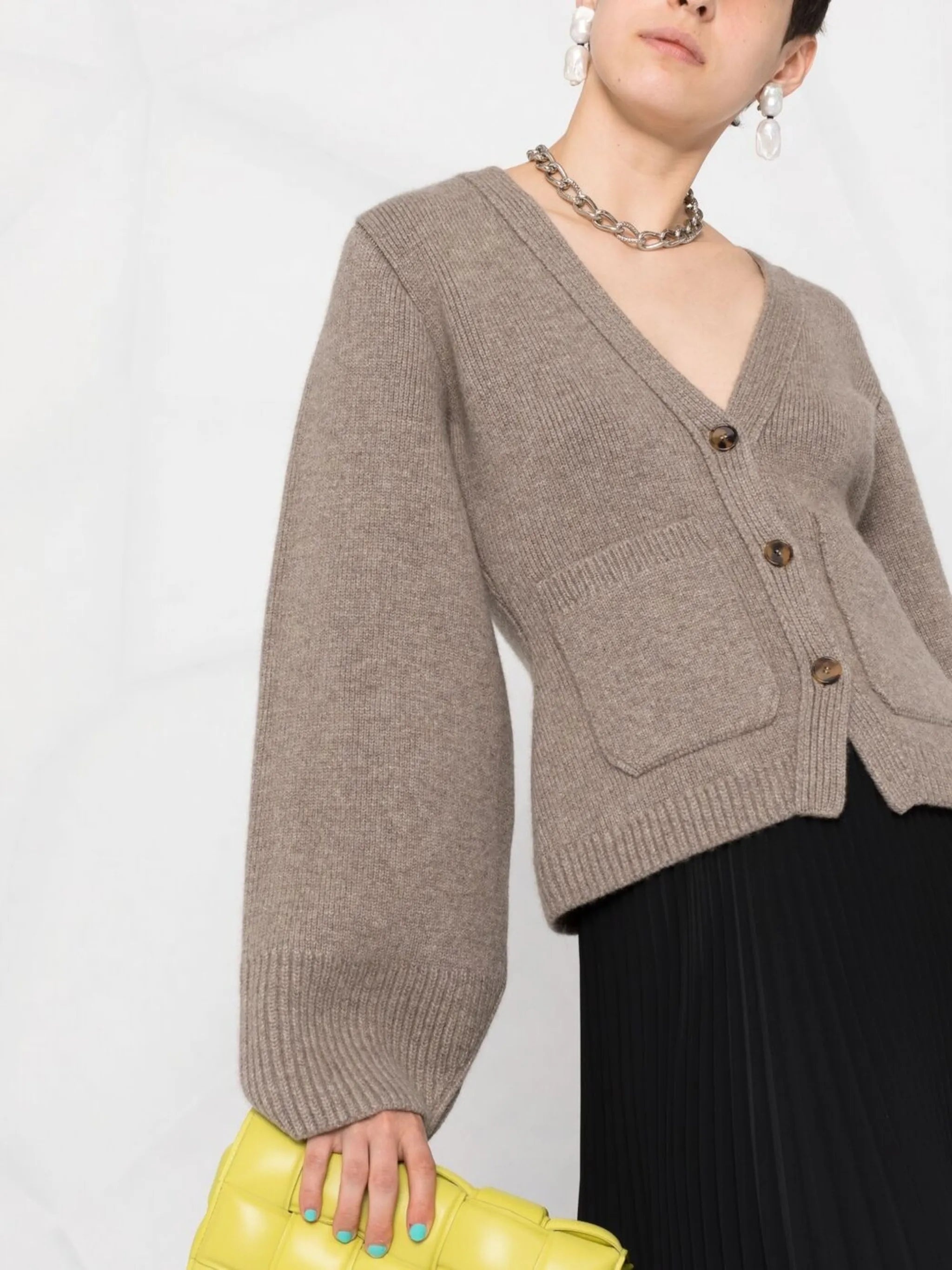 Khaite The Scarlet Cashmere Cardigan - 5