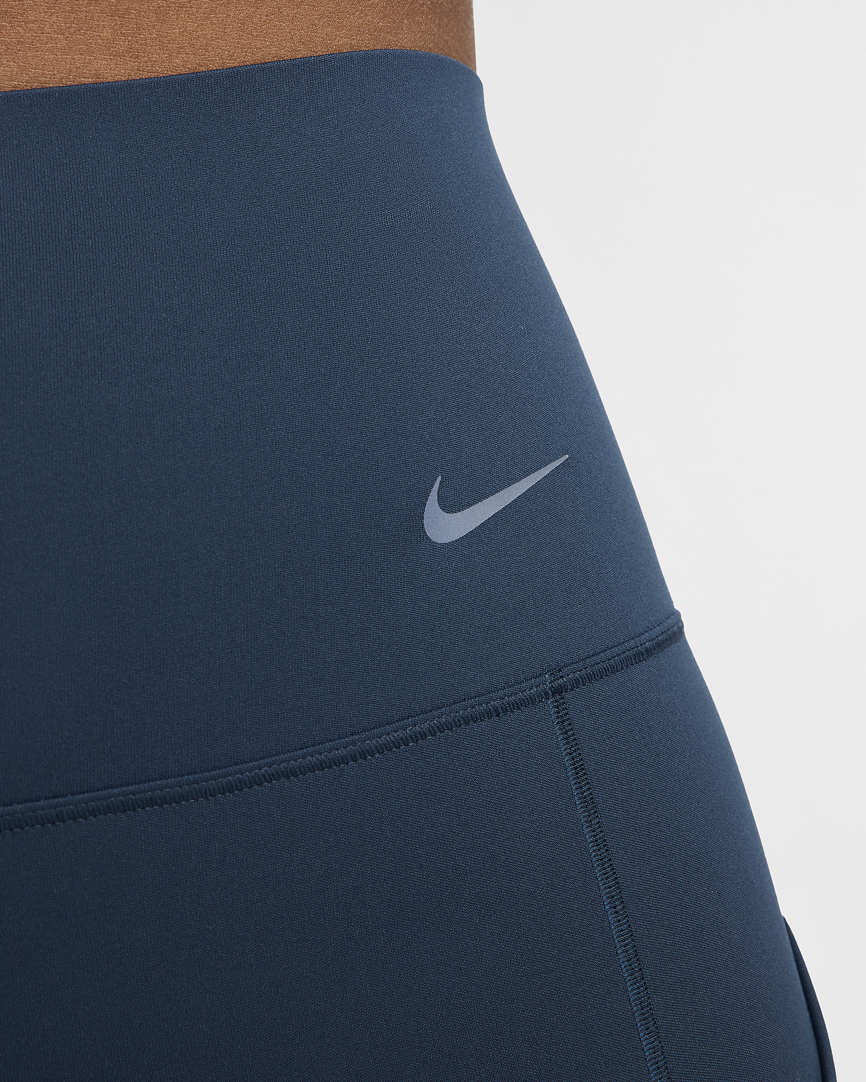 Nike Universa Women's Medium-Support High-Waisted 7/8 Leggings with Pockets - 5