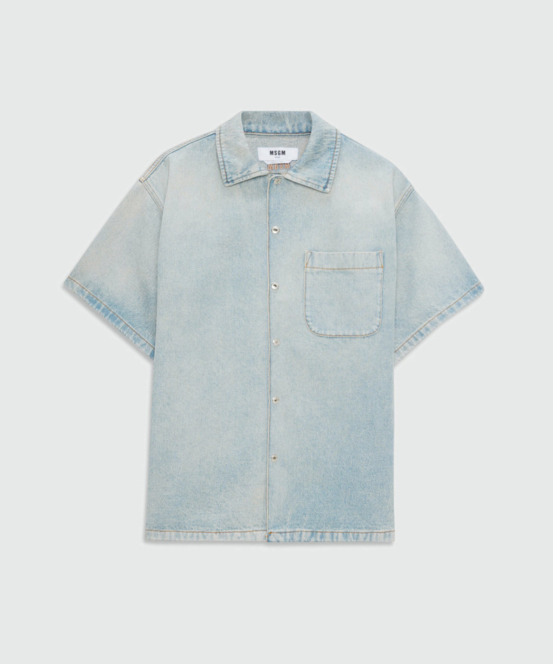Light-wash denim short-sleeve shirt 1