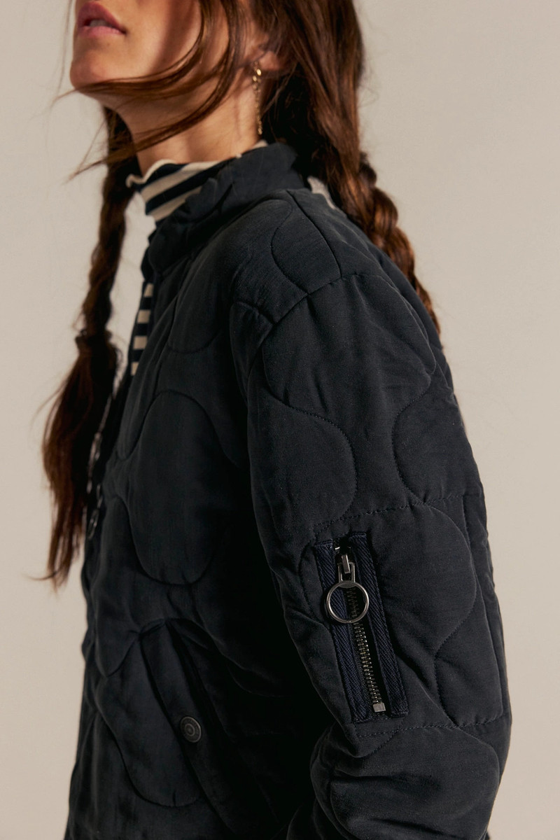 FREE PEOPLE Aura Liner outlook