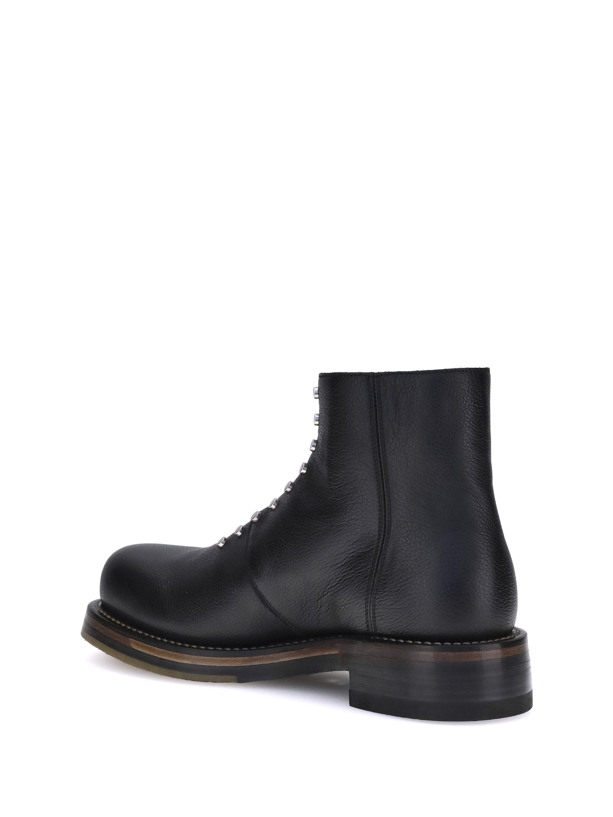 Alexander Mcqueen Men Studded Leather Ankle Boots - 3