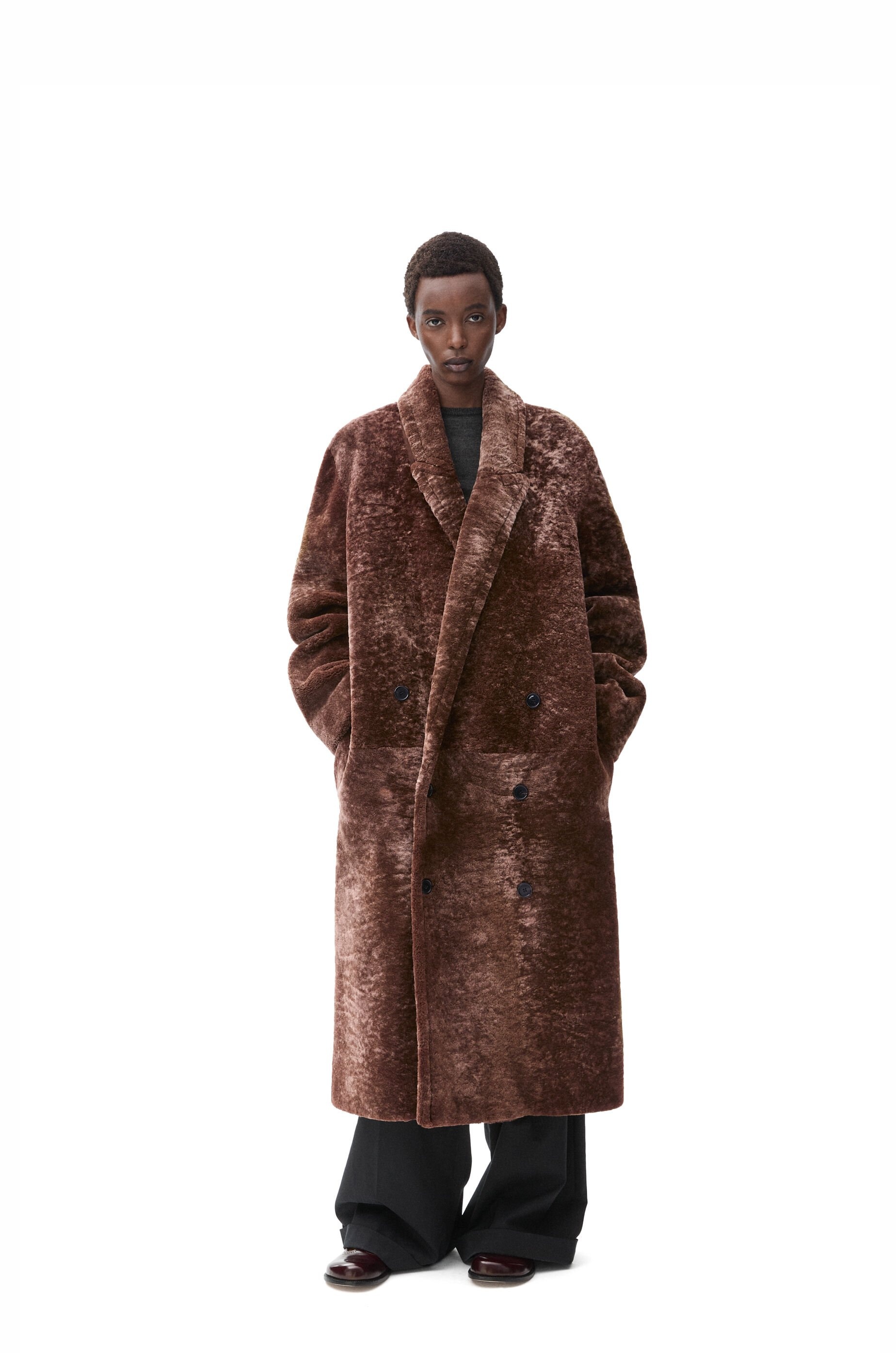 Double-breasted coat in shearling - 3