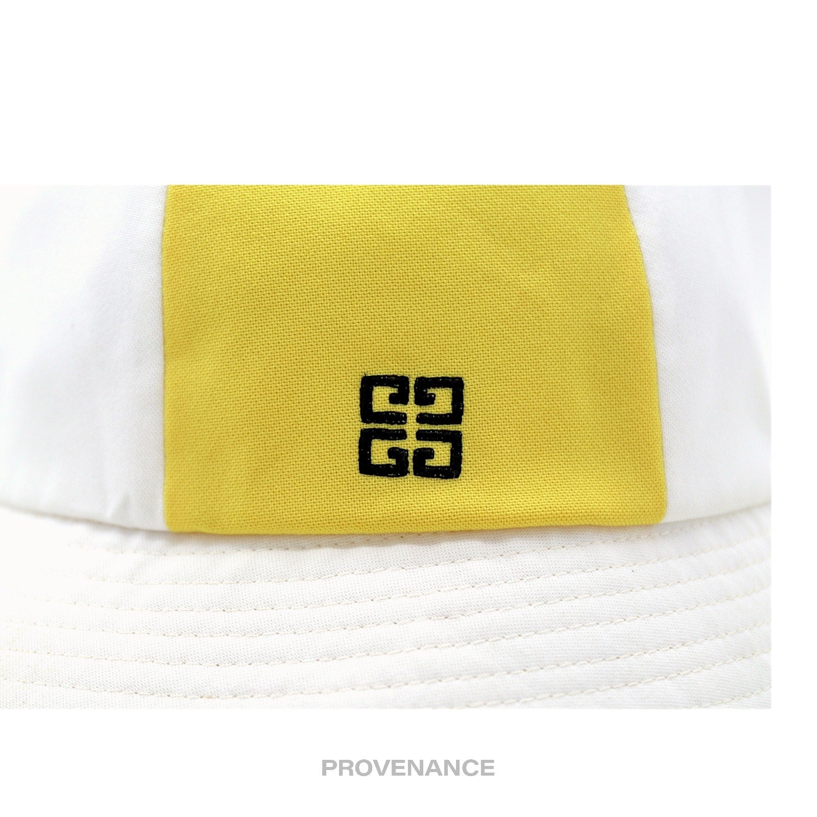 ? Givenchy 4G Bucket Hat - Yellow White Patchwork ? Givenchy 4G Asymmetric Bucket Hat - Red White Patchwork main image 4