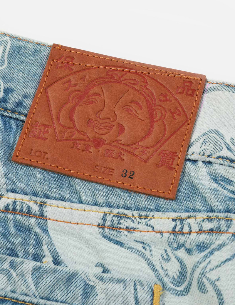 GRAFFITI DARUMA AND KAMON DISCHARGED PRINT DENIM CARGO SHORTS 12