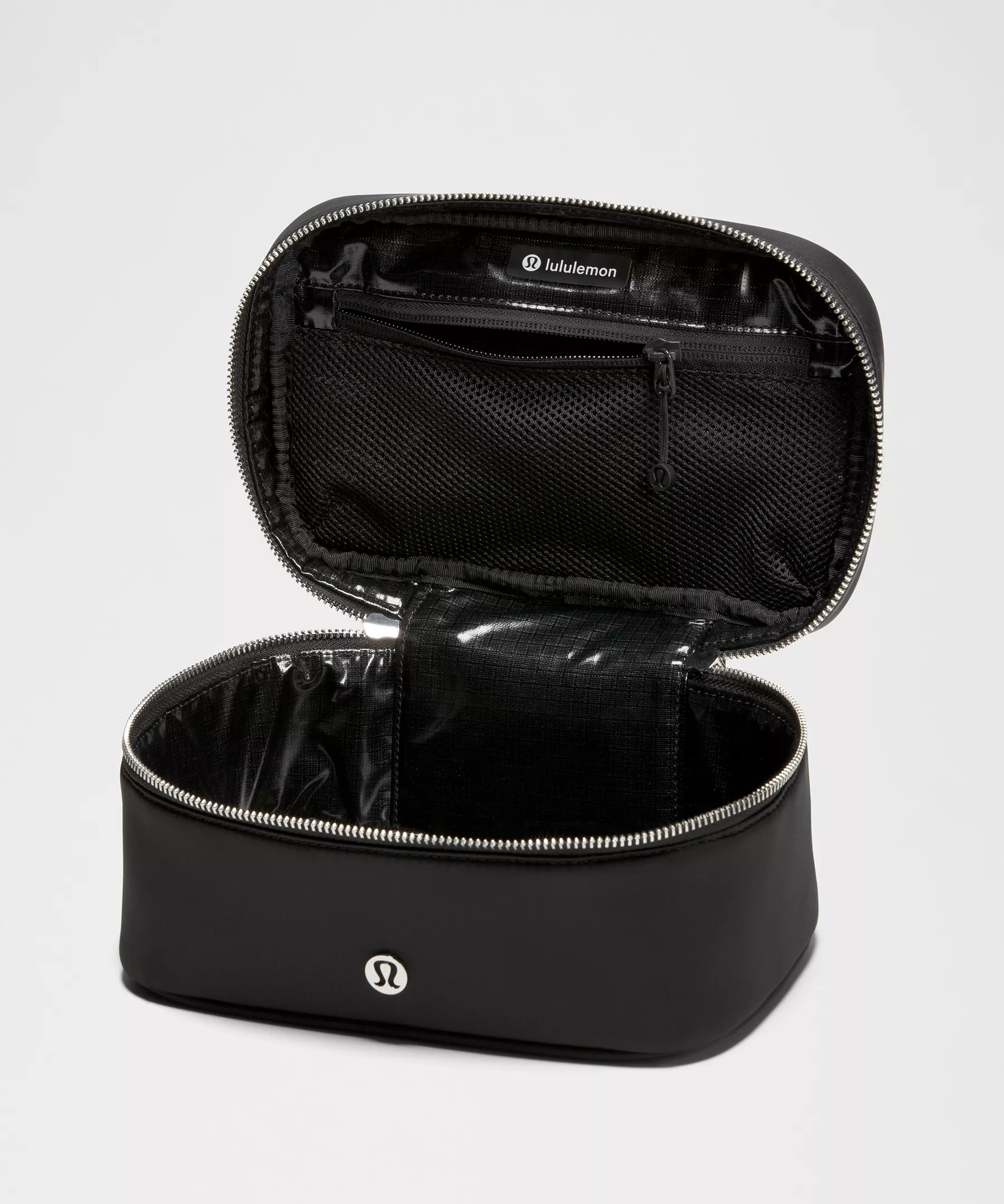 Travel Toiletry Bag 3.5L - 4