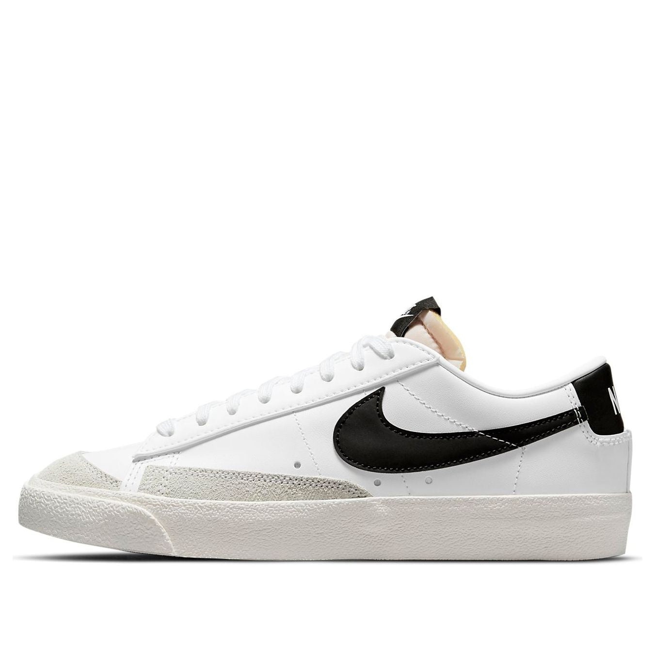 (WMNS) Nike Blazer Low '77 'White Black' DC4769-102 - 1