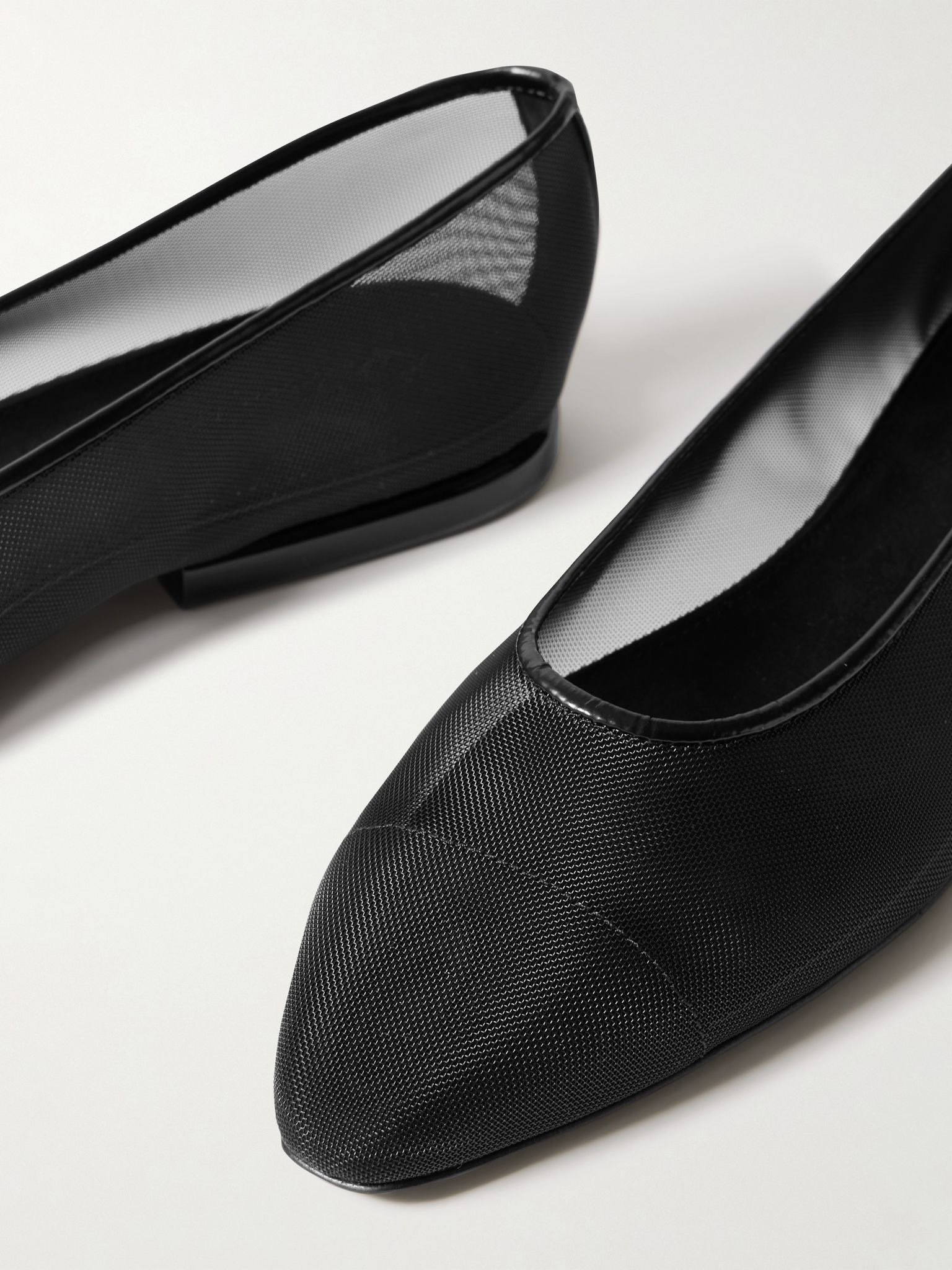 Primula leather-trimmed mesh point-toe flats Black - 4