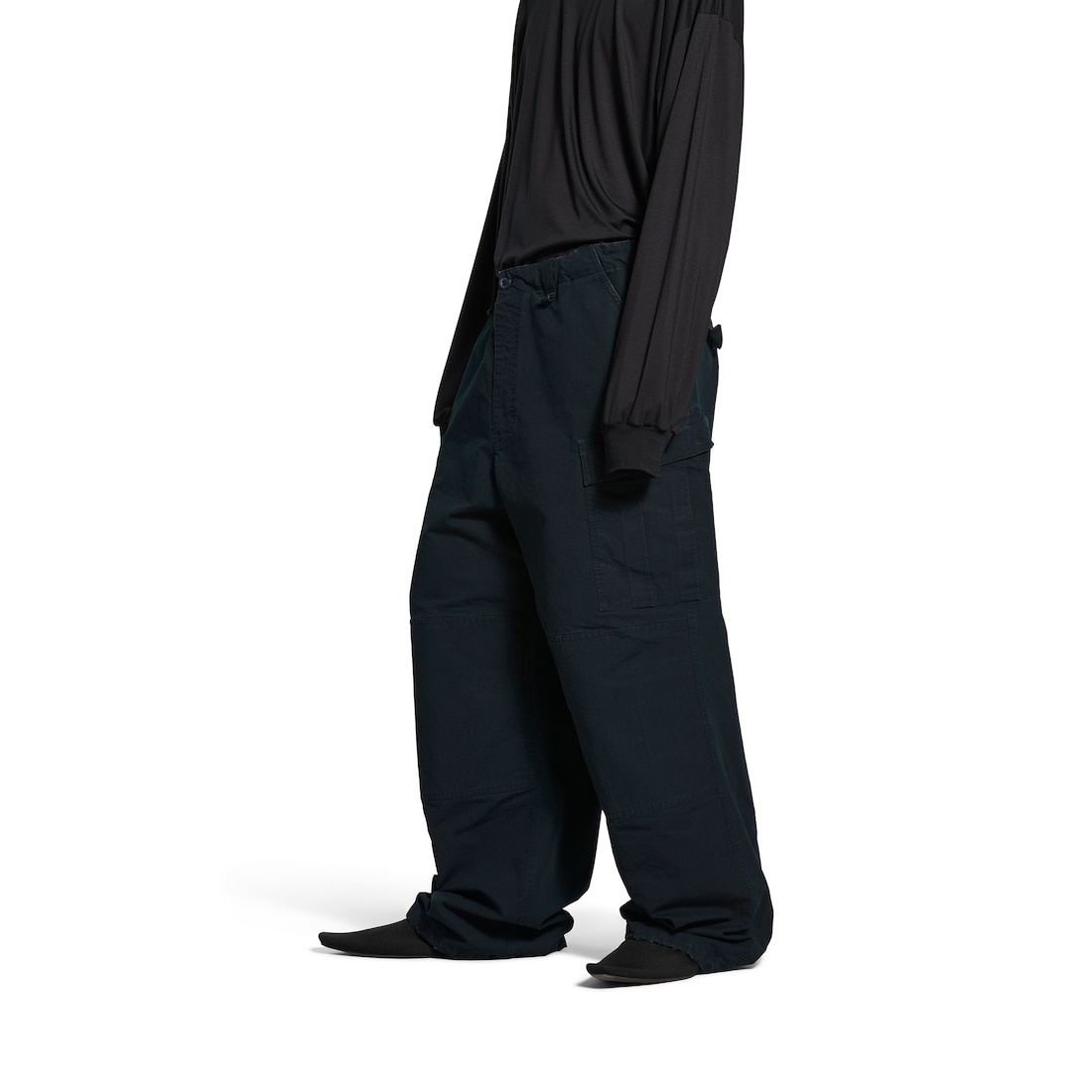 Men's Large Cargo Pants in Ink - 5