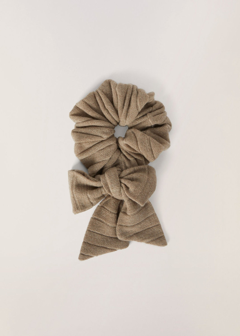 Cocooning Scrunchie 1