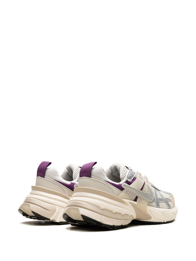 V2K Run Prm "Light Bone" sneakers 3