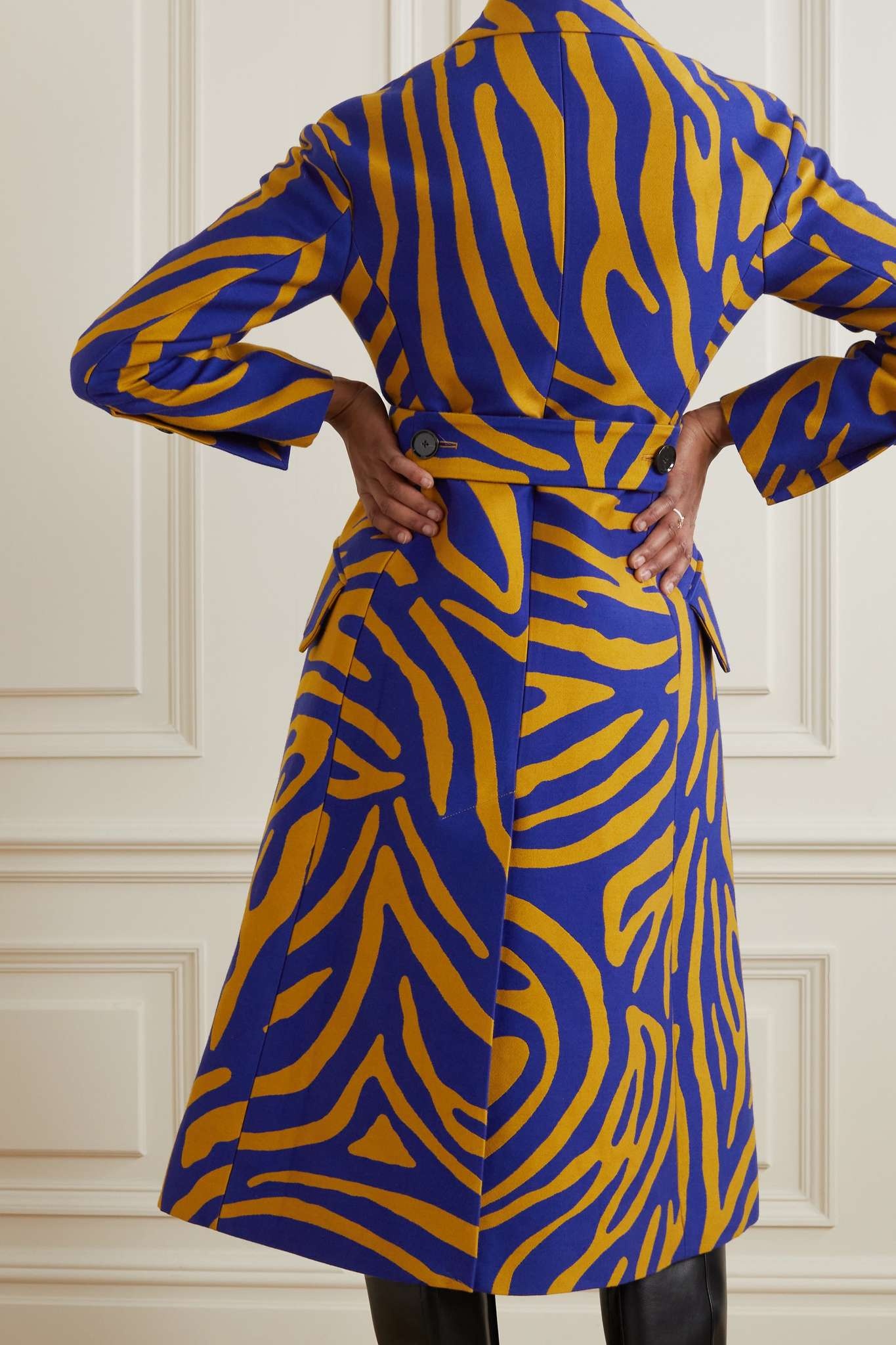 Zebra cotton and silk-blend jacquard coat - 4