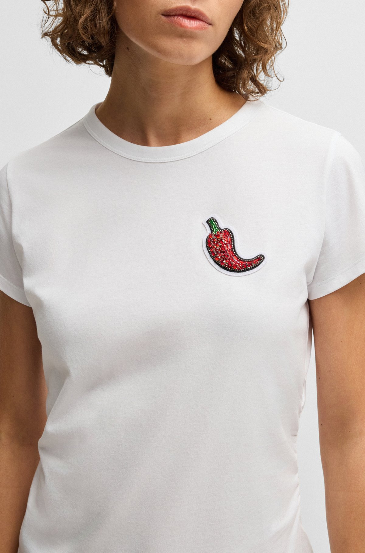 FITTED T-SHIRT IN COTTON WITH CRYSTAL-STUDDED CHILI PEPPER - 5